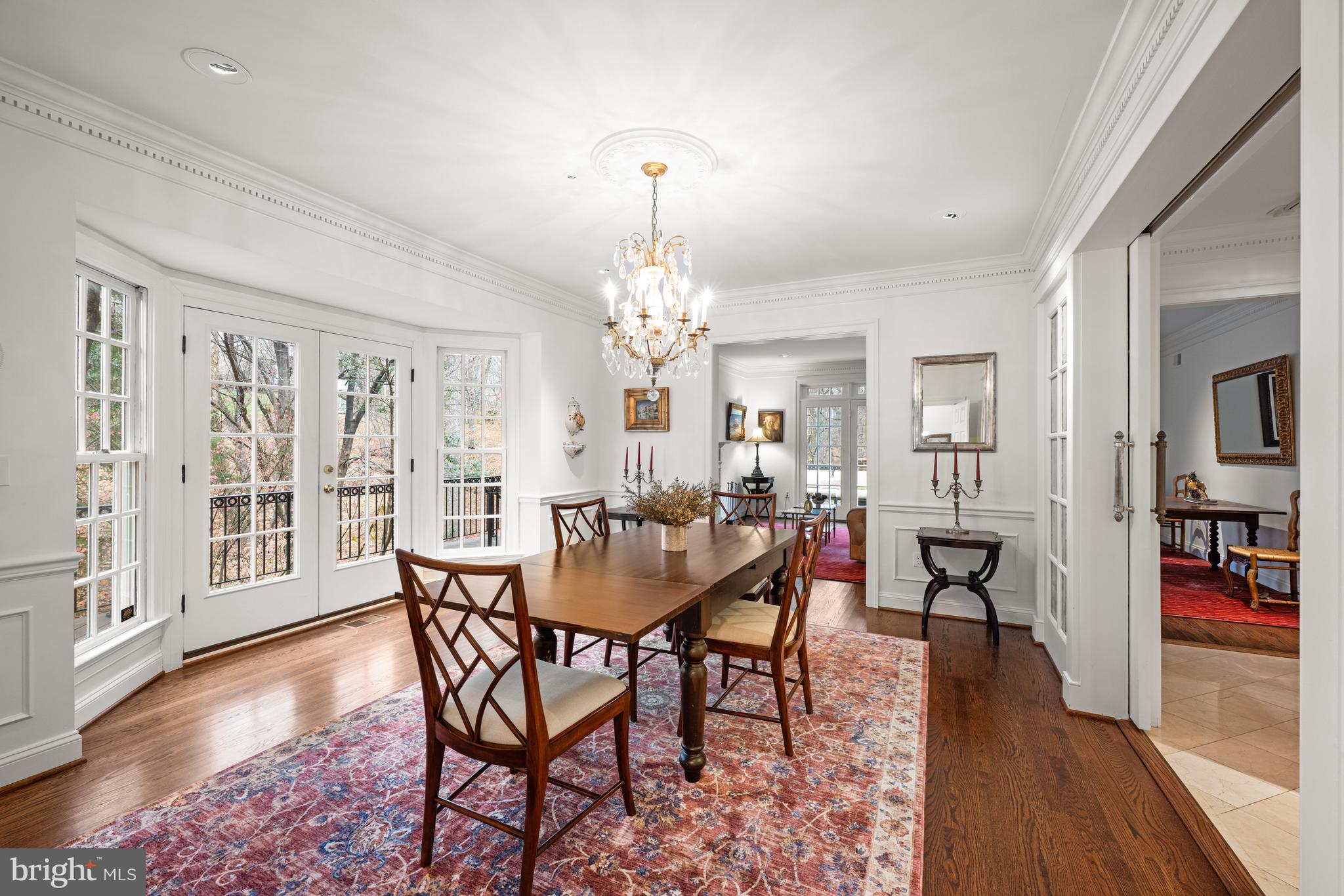 RIVER FALLS - Residential