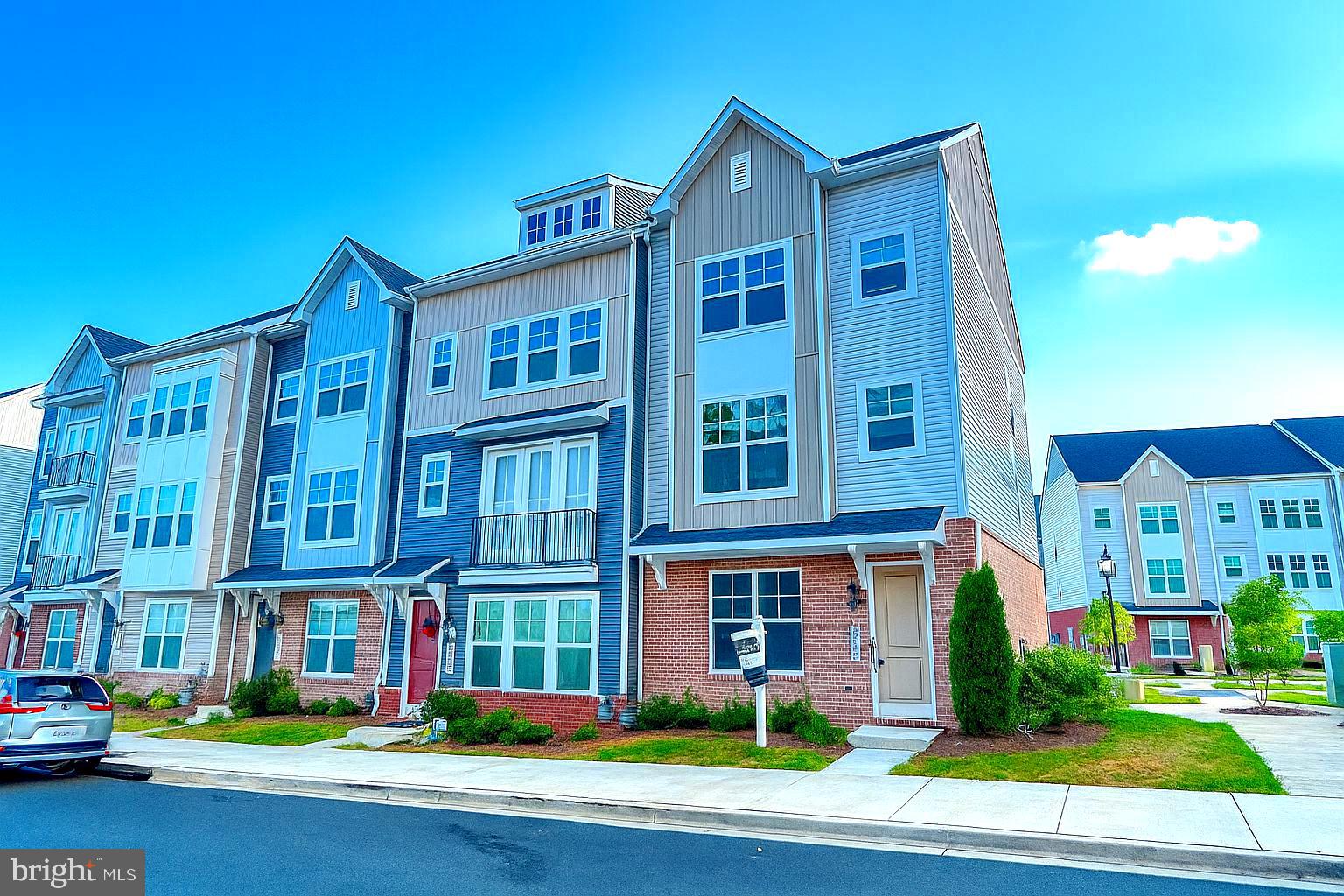 2563 GRANGEMILL LANE