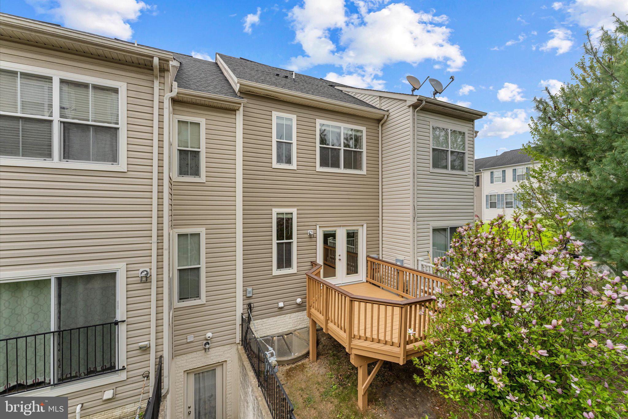 VILLAGE AT WOODSTREAM - Residential