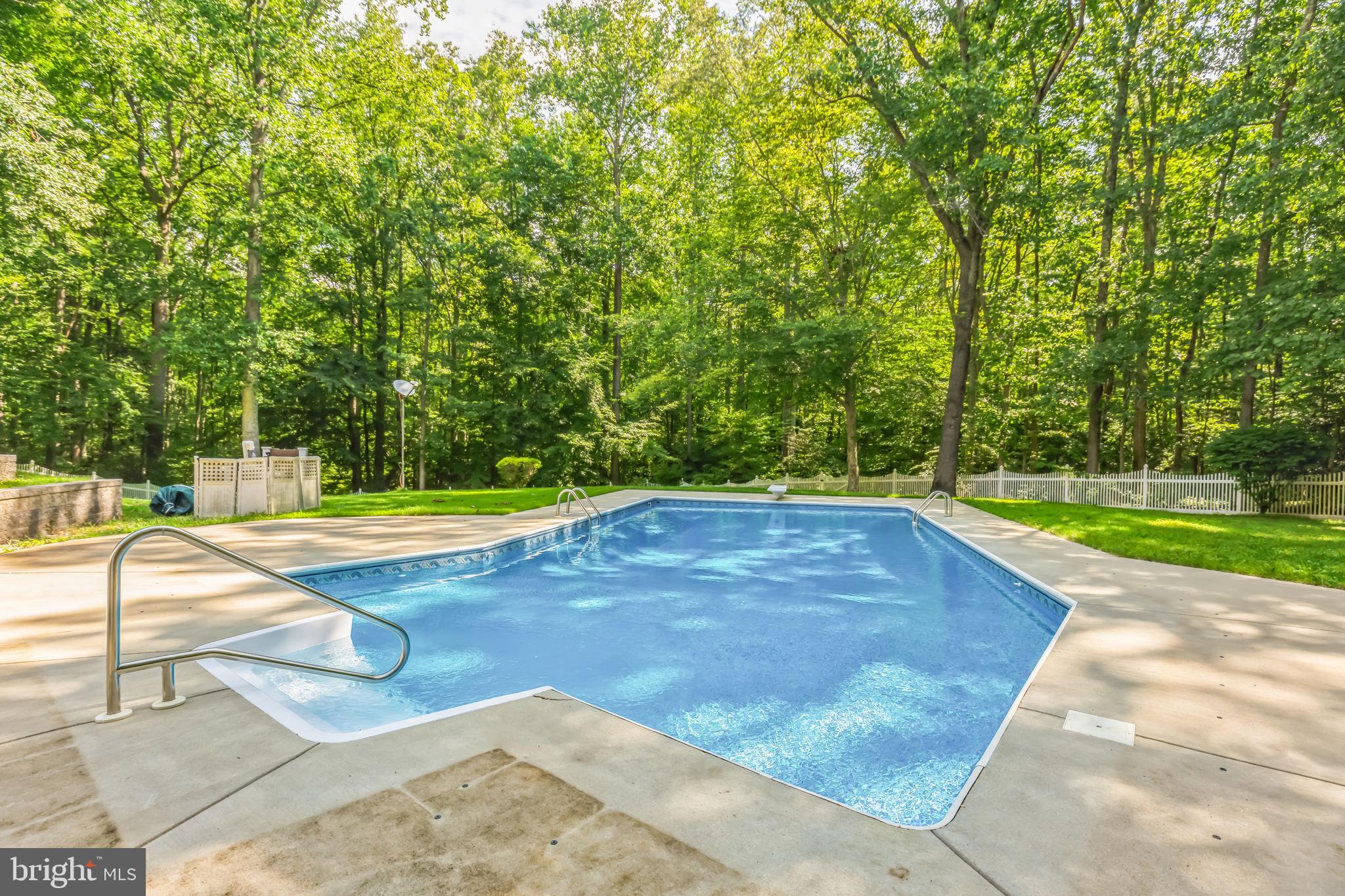 WOODRIDGE ACRES - Residential