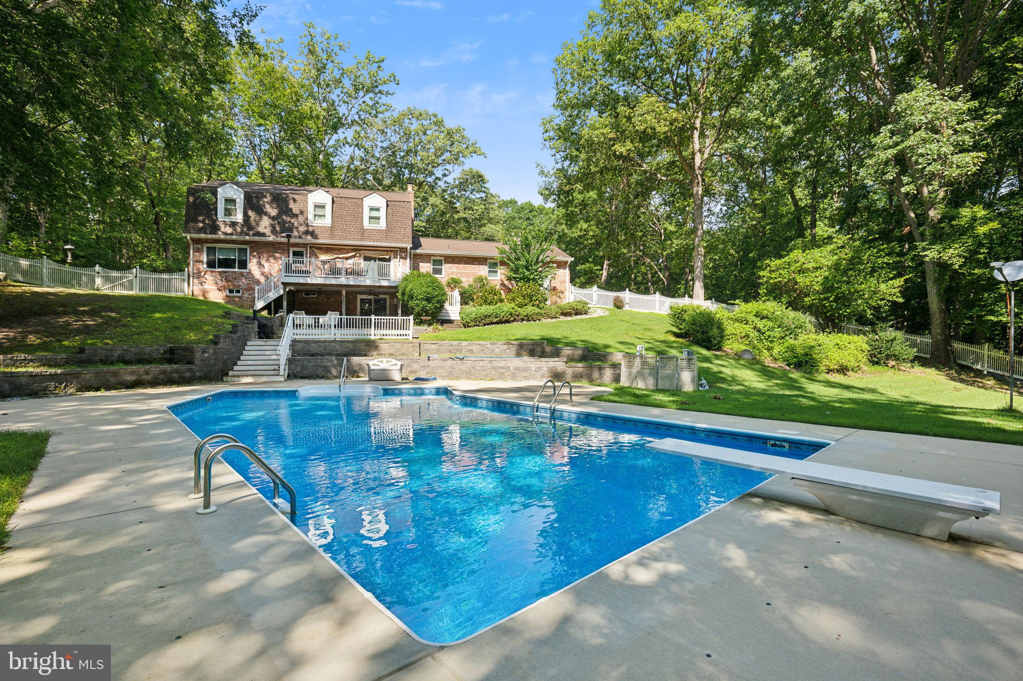 WOODRIDGE ACRES - Residential