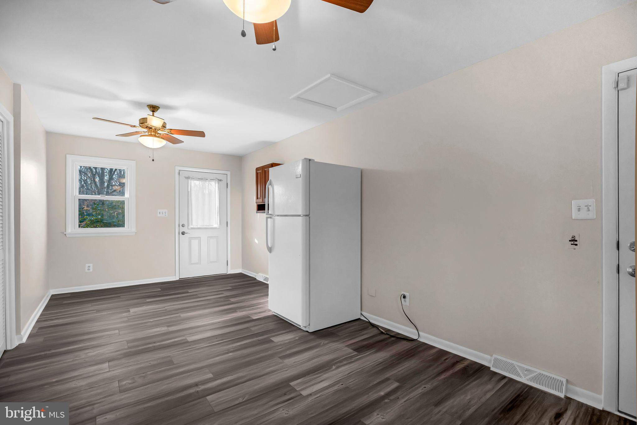 WOODRIDGE ACRES - Residential