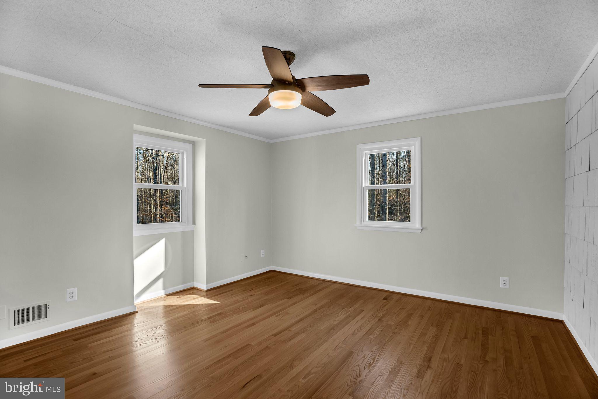 WOODRIDGE ACRES - Residential