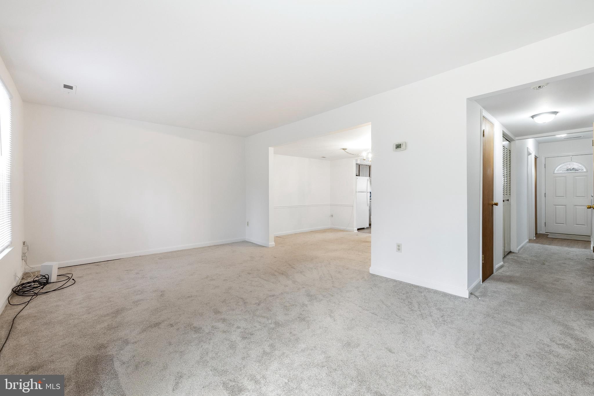 WHISPERING WOODS - Residential