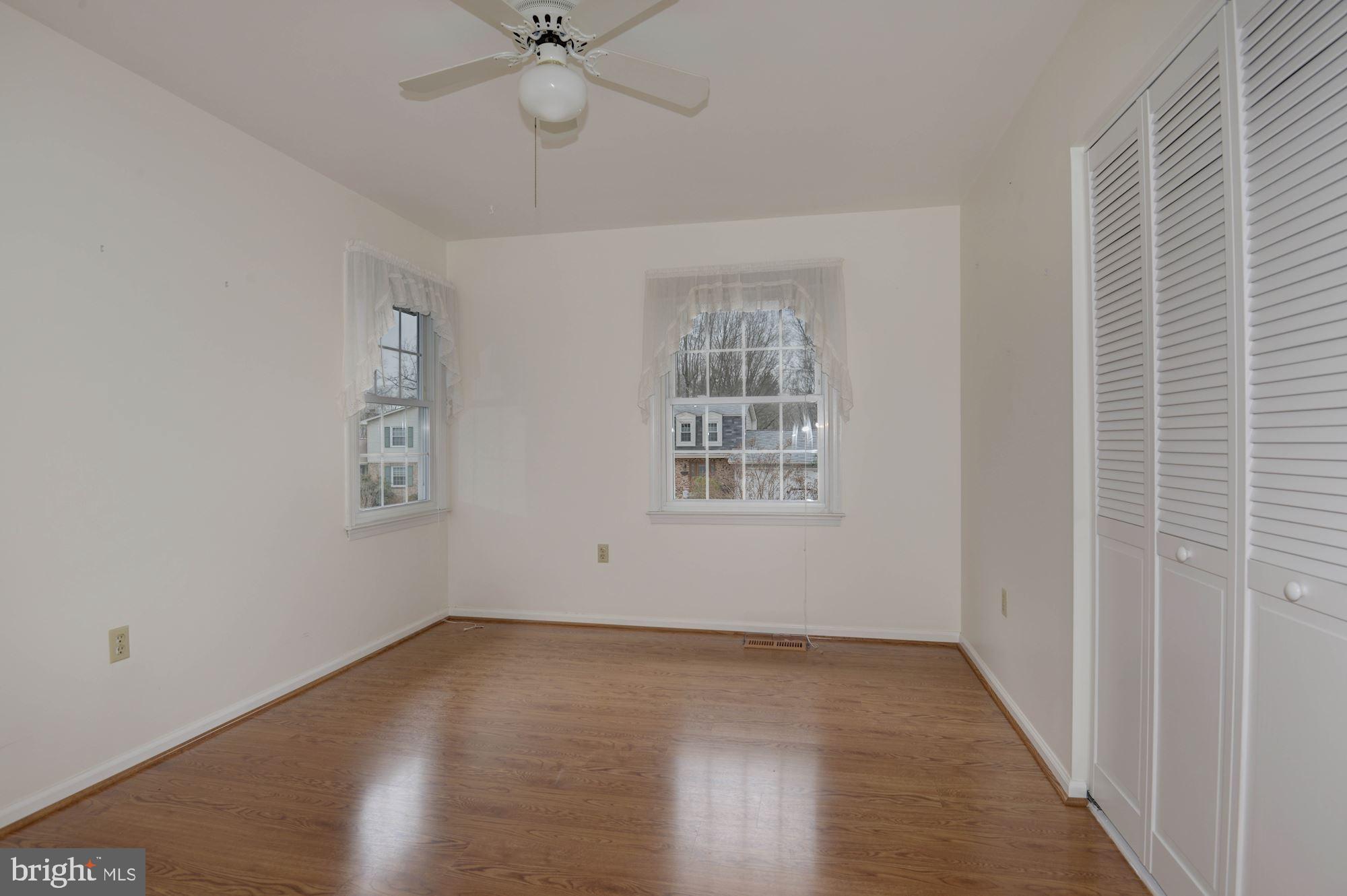 BURKE CENTRE - Residential