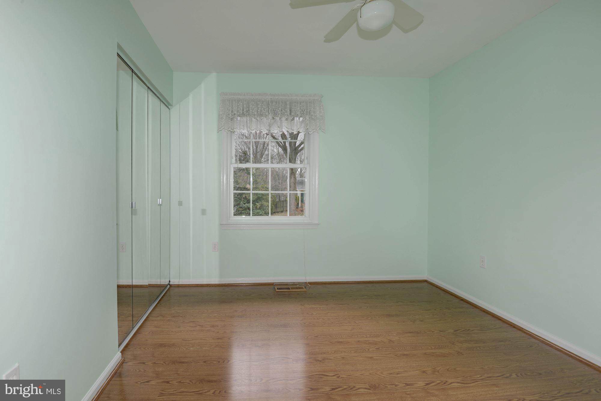 BURKE CENTRE - Residential