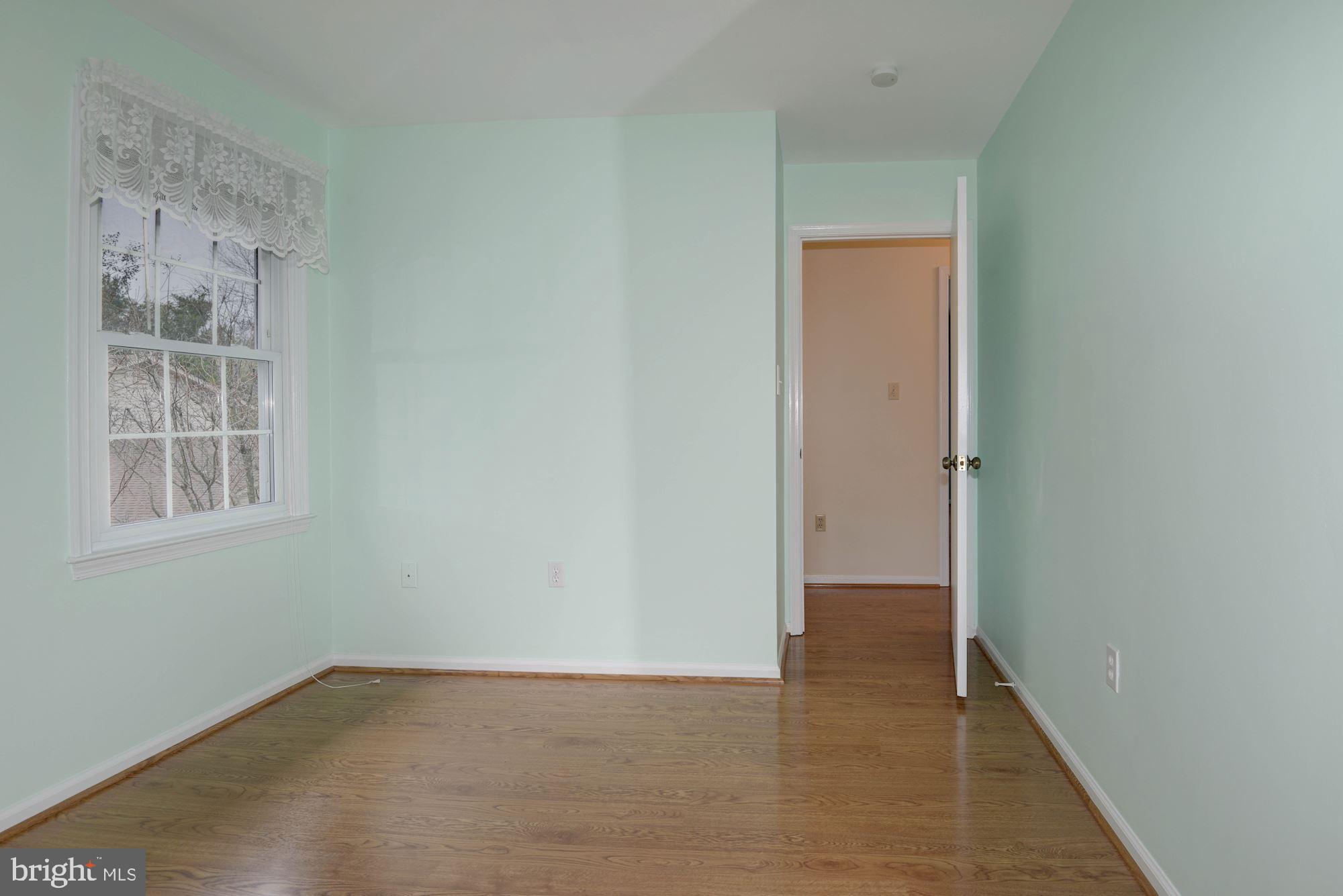 BURKE CENTRE - Residential