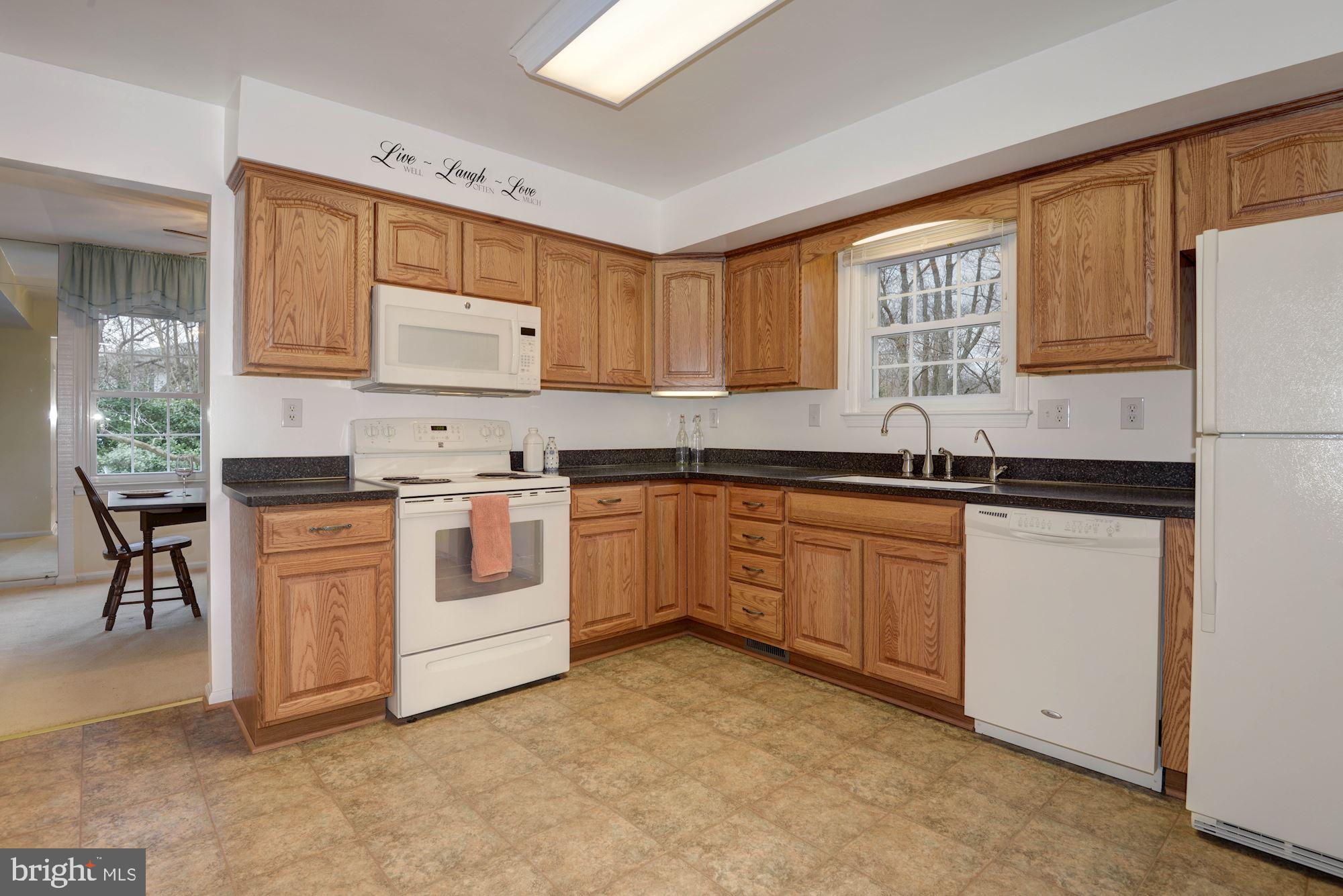 BURKE CENTRE - Residential