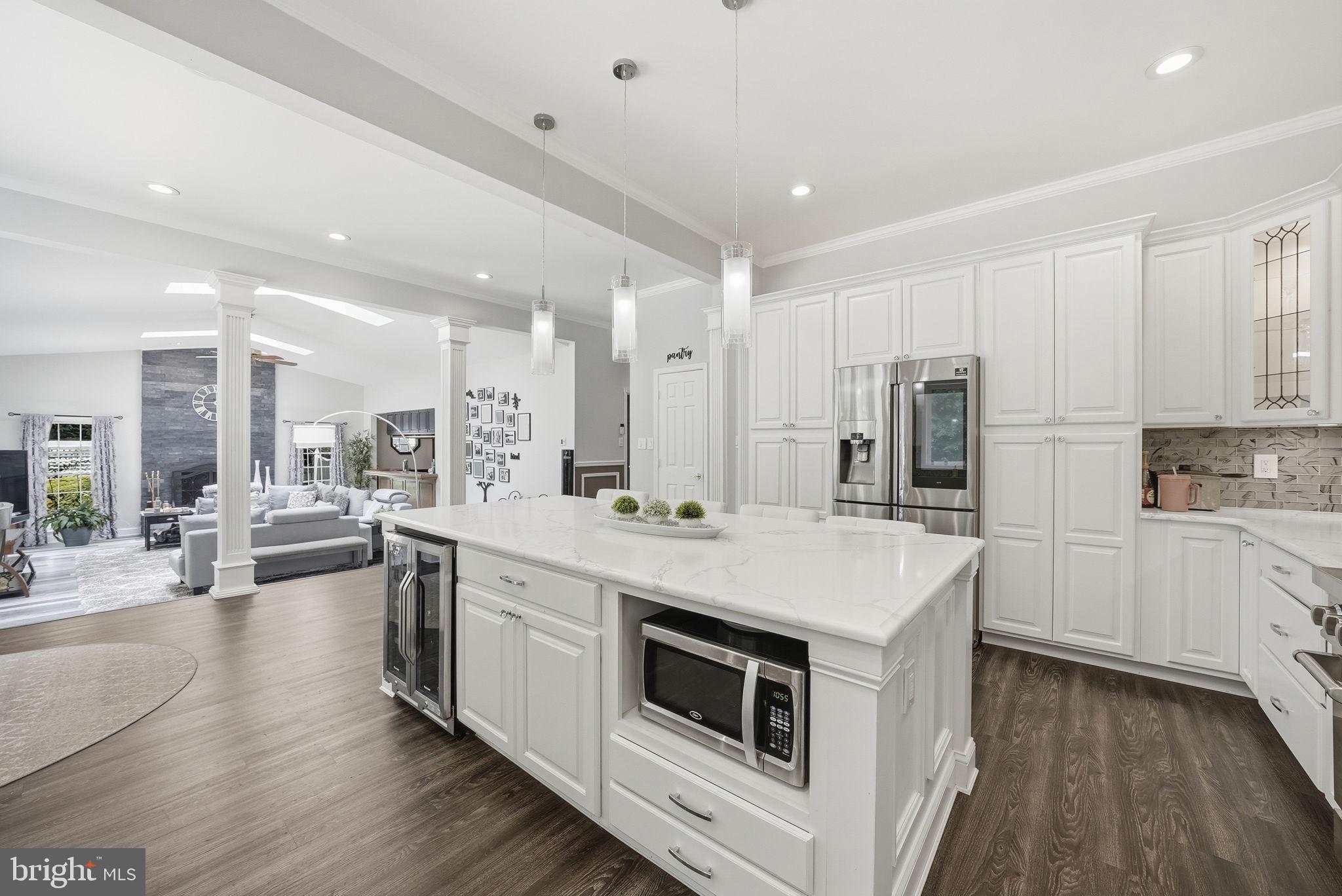 8604 BEAVER POND LANE