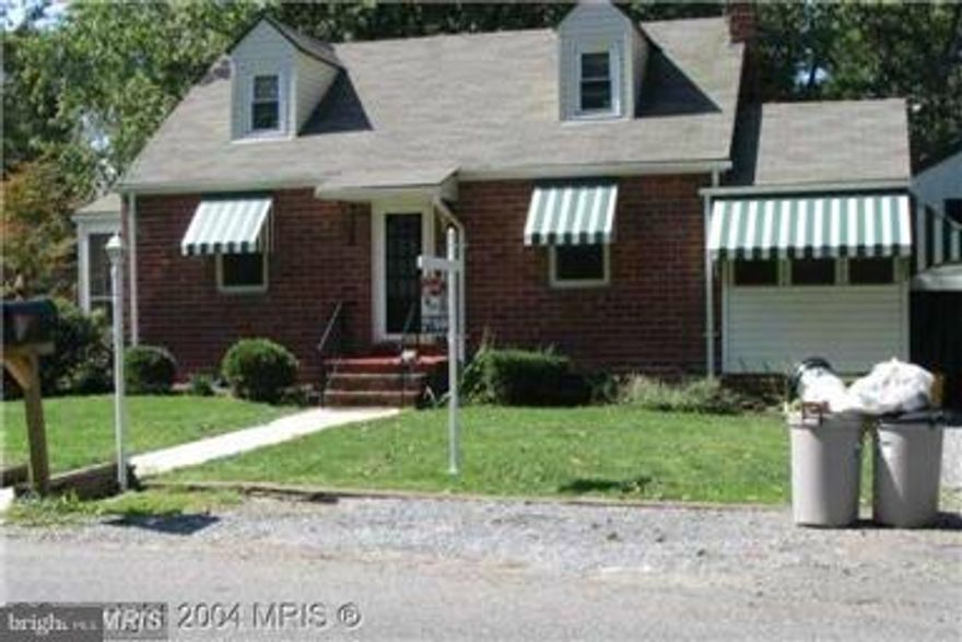Short Sale approved at $145K !!!!!   Nice & cozy brick Cape Cod.  Large flat lot.  Close to Rt 5 & 495.  2003 Windows, 2002 Roof.  Sump Pump.  Detached garage.