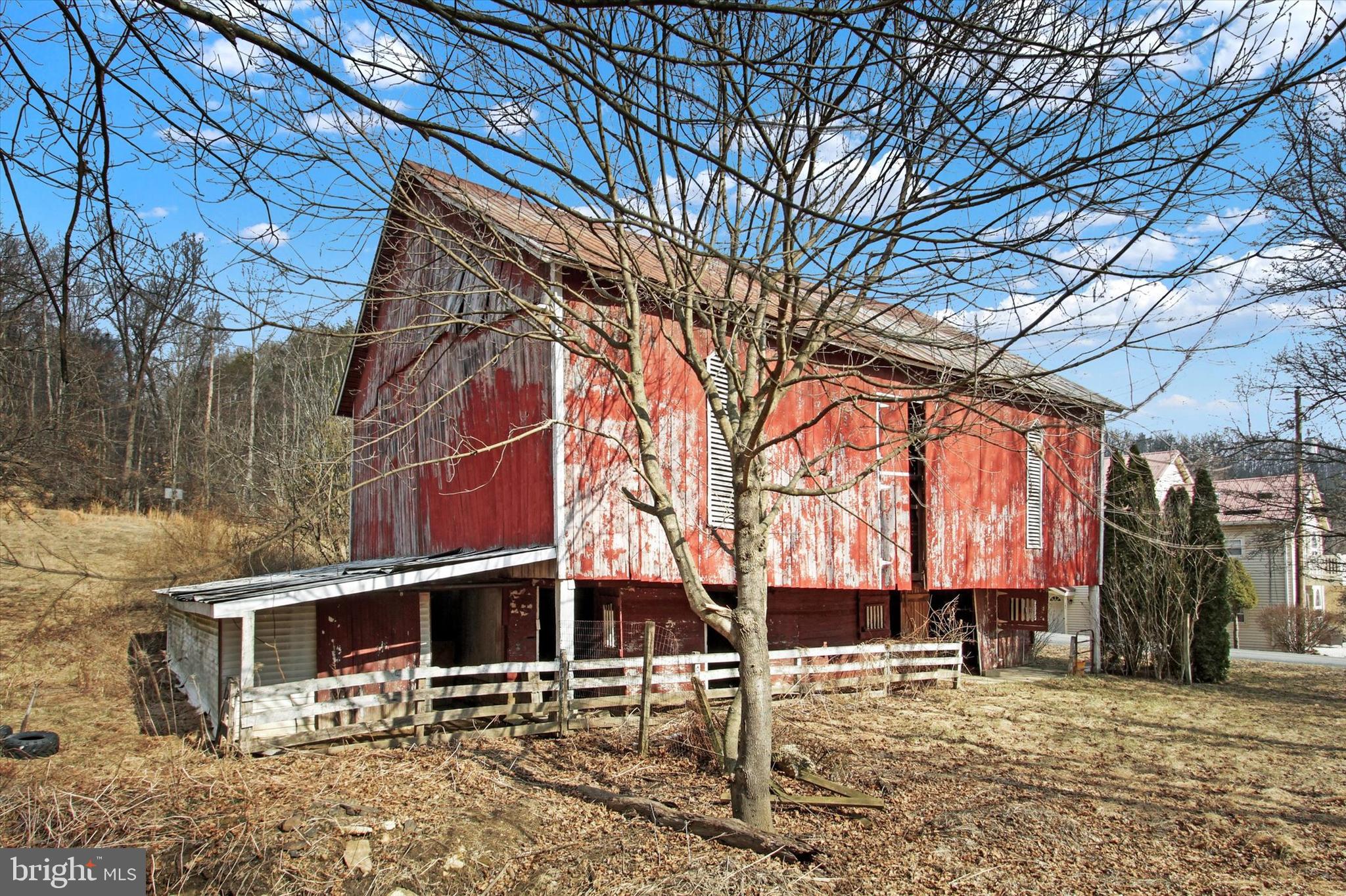 CARROLL TOWNSHIP - Farm