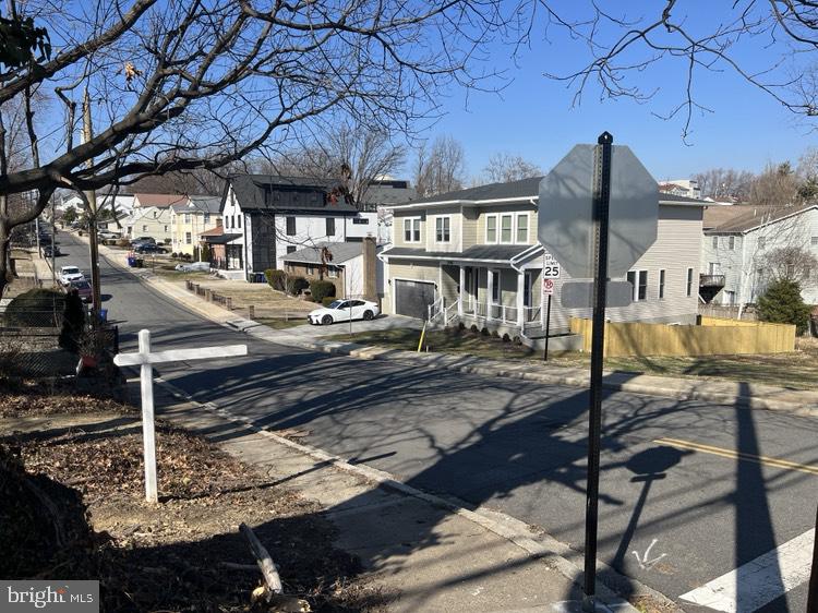 2148 S MONROE STREET