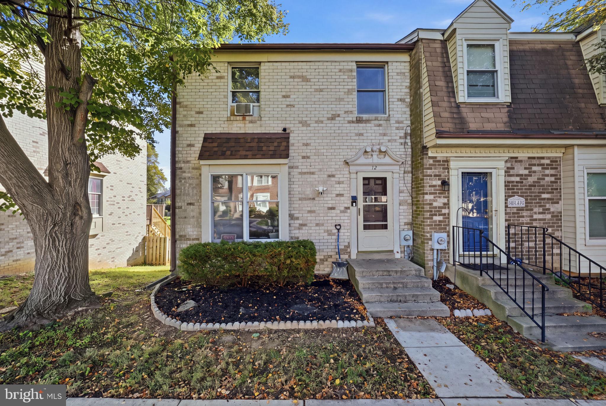12 LIVINGSTONE TERRACE