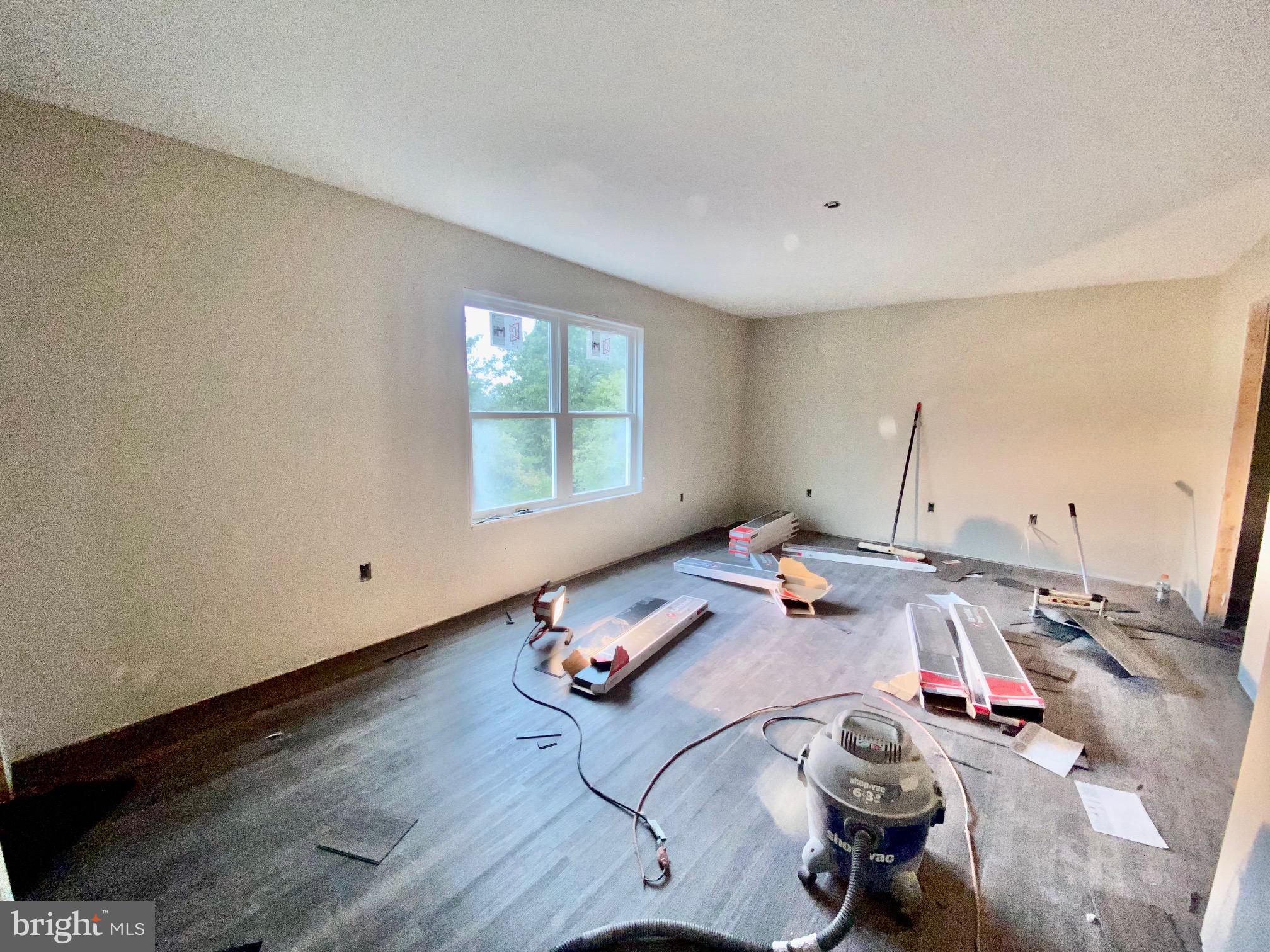 MOHR'S LANDING - Residential