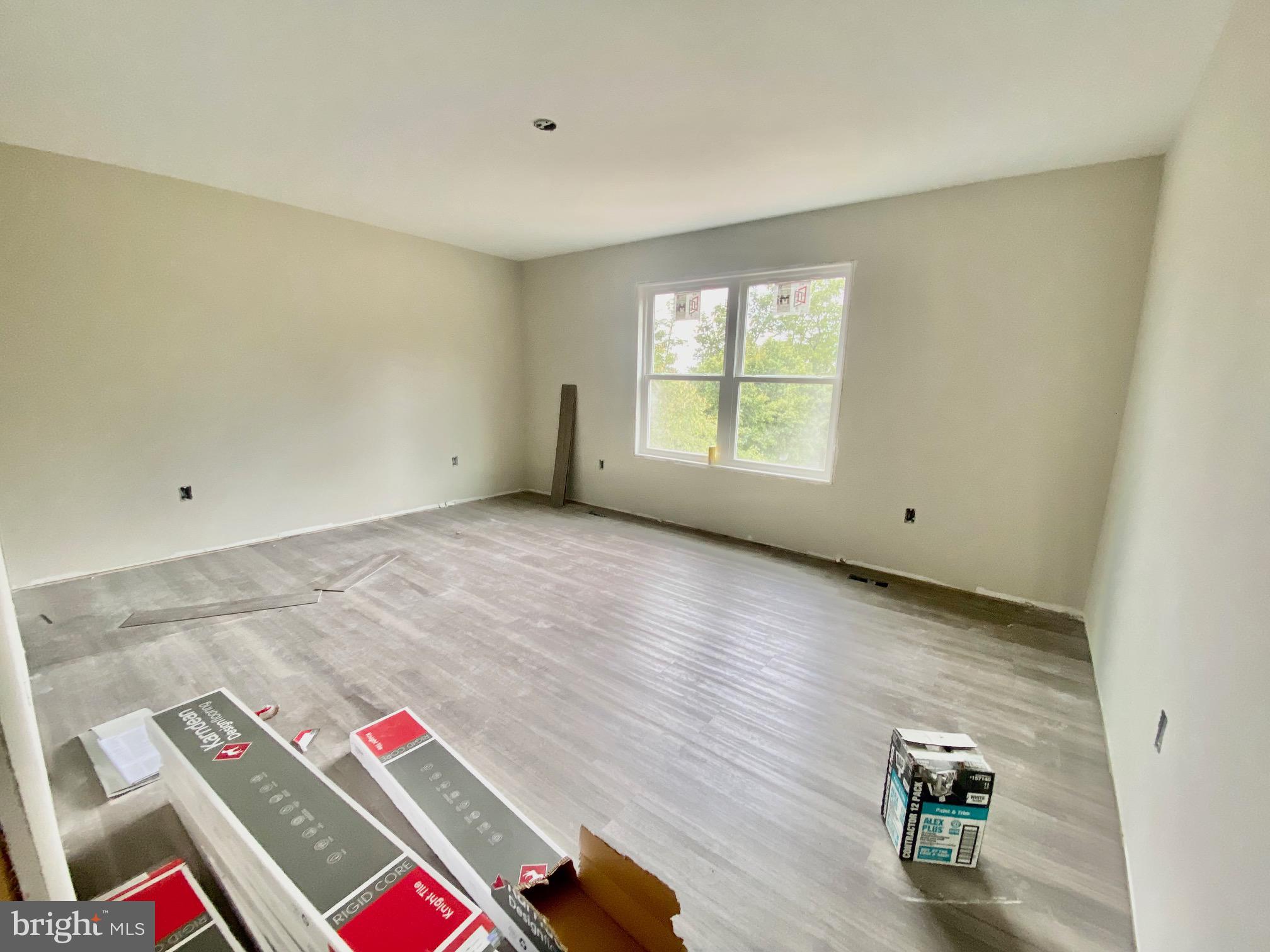 MOHR'S LANDING - Residential