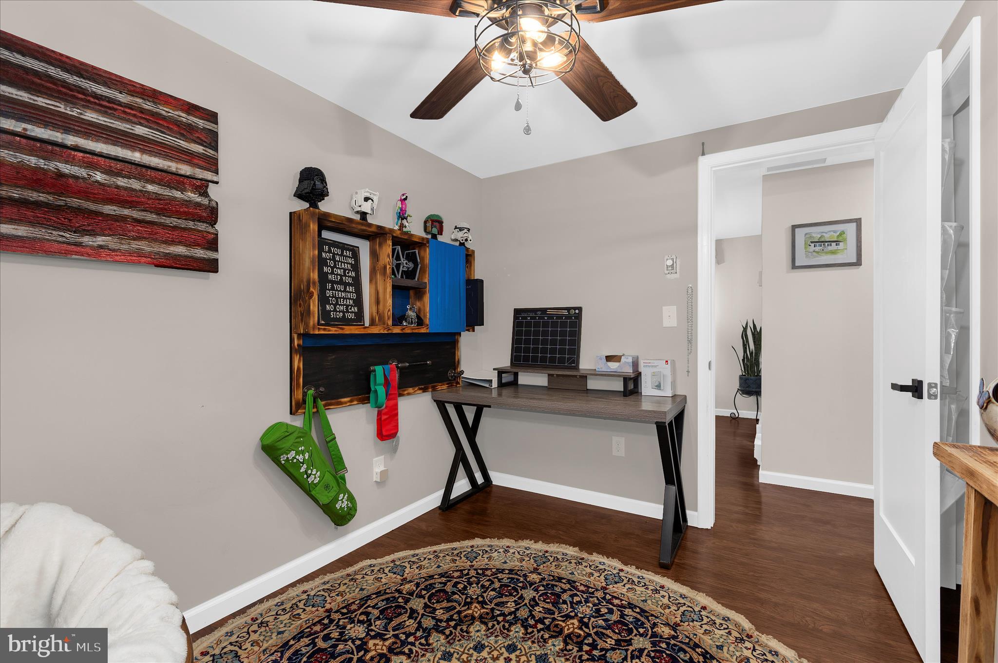 LAUREL ESTATES - Residential