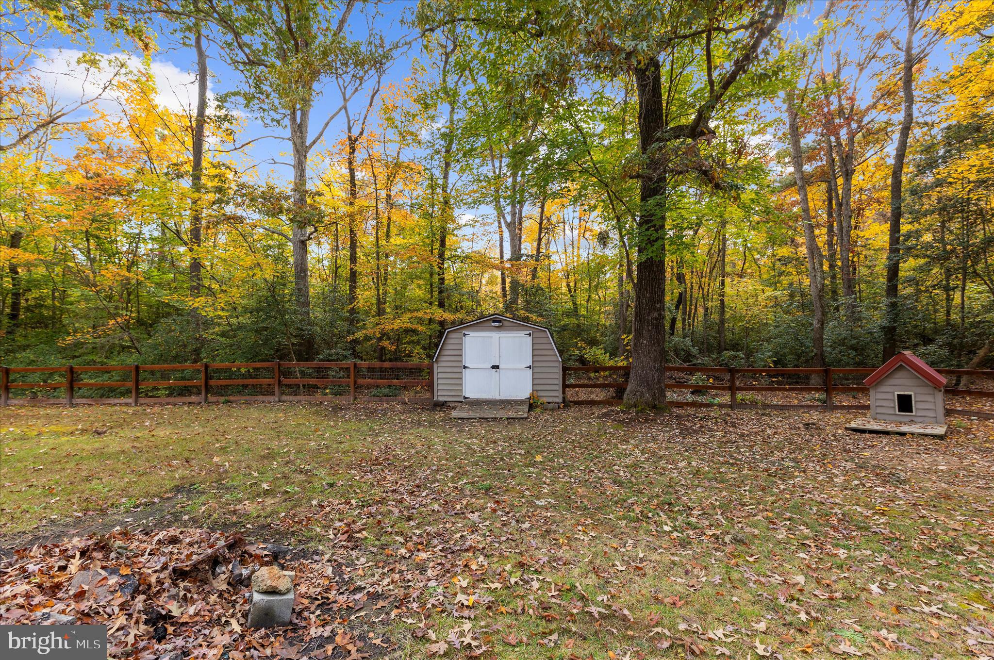 LAUREL ESTATES - Residential