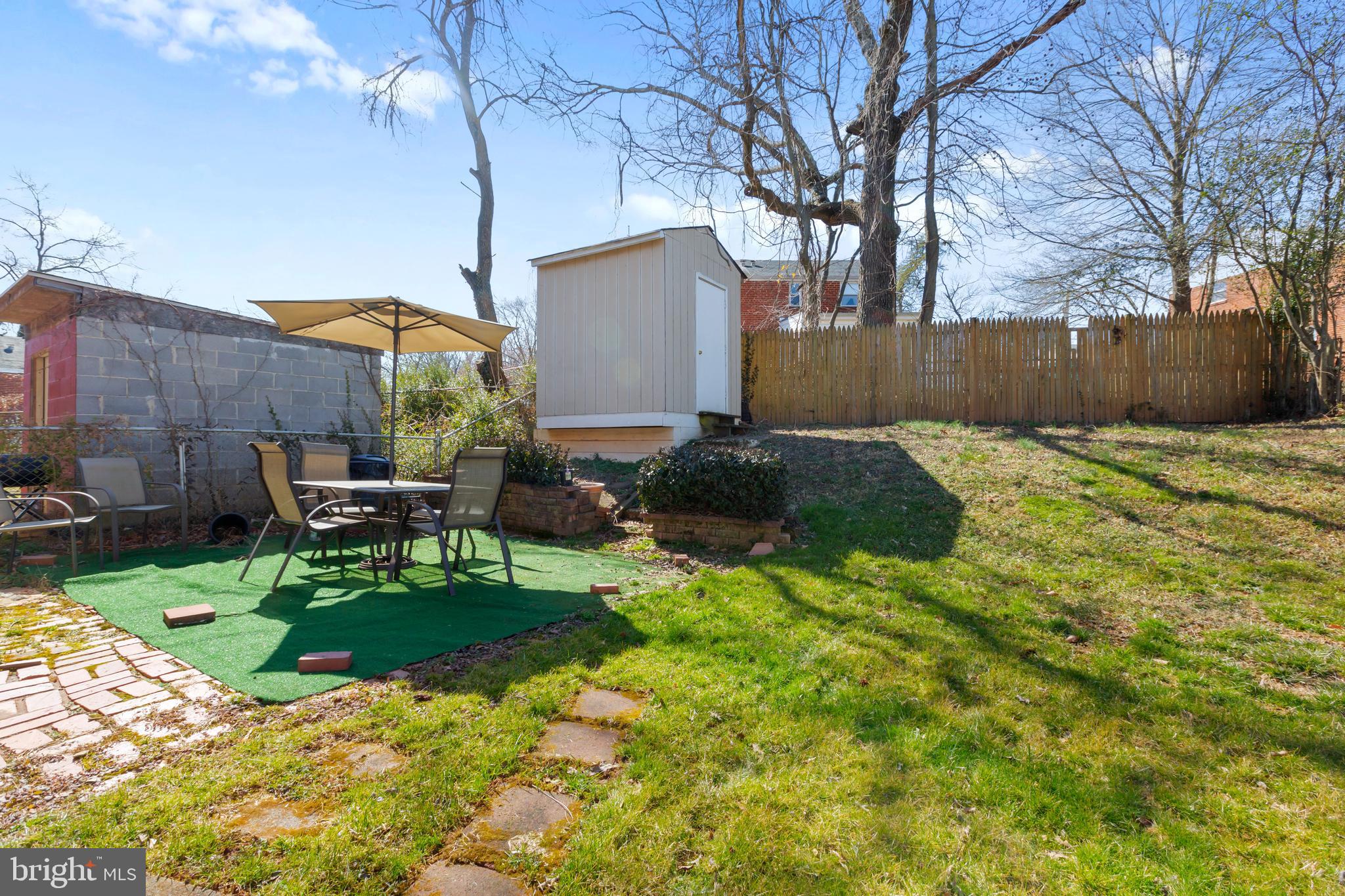 GREGORY FARMS - Residential