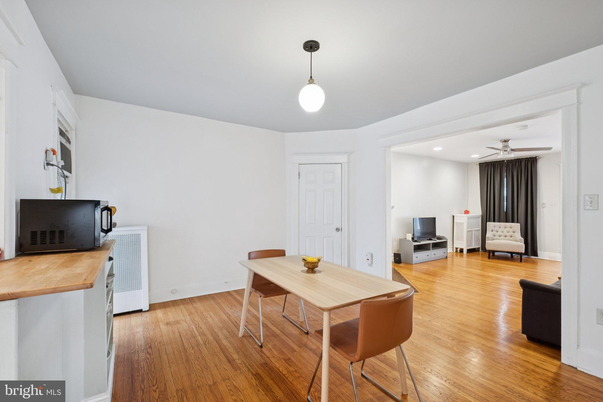 6030 CEDARHURST STREET