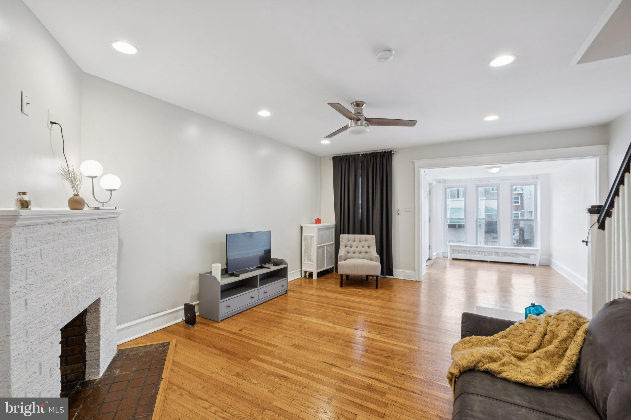 6030 CEDARHURST STREET