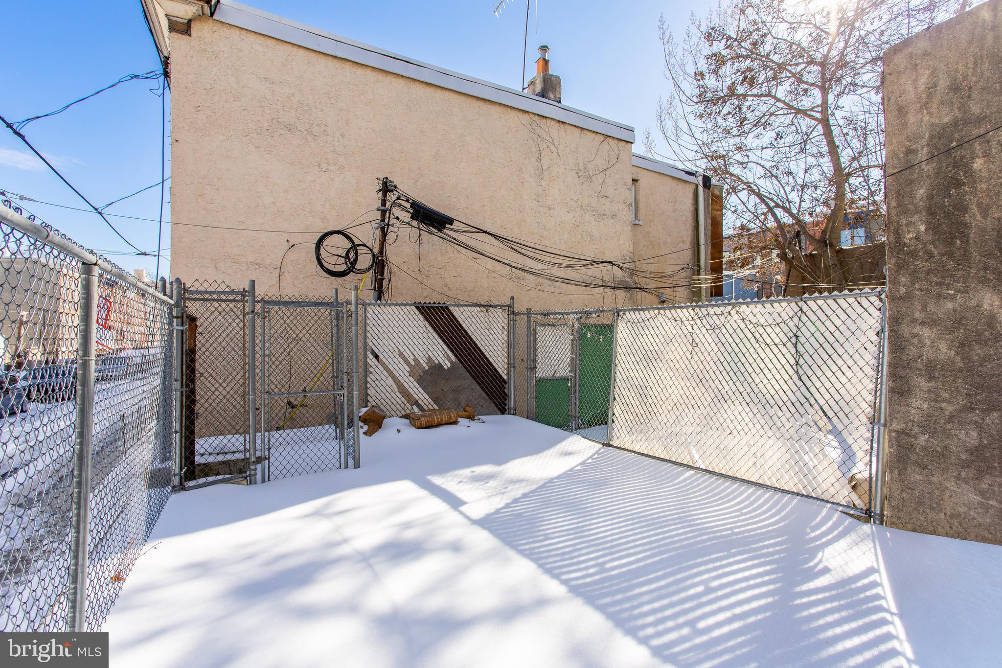 EAST PASSYUNK CROSSING - Residential