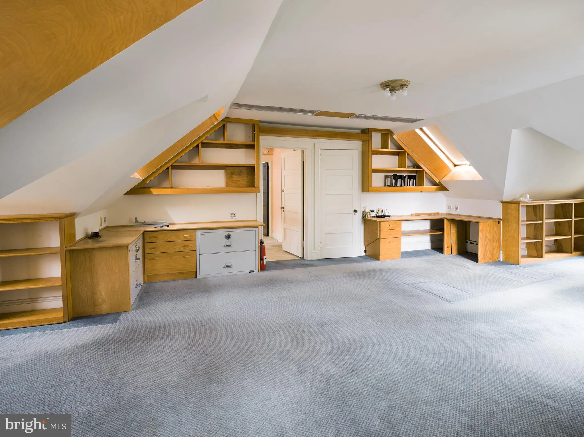 Ardmore, Pennsylvania 19003, United States, 7 Bedrooms Bedrooms, ,5 BathroomsBathrooms,Residential,Active,3342