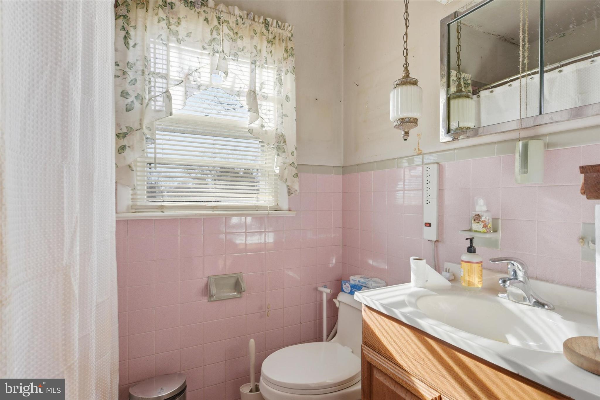 CHAMBERS HILL - Residential