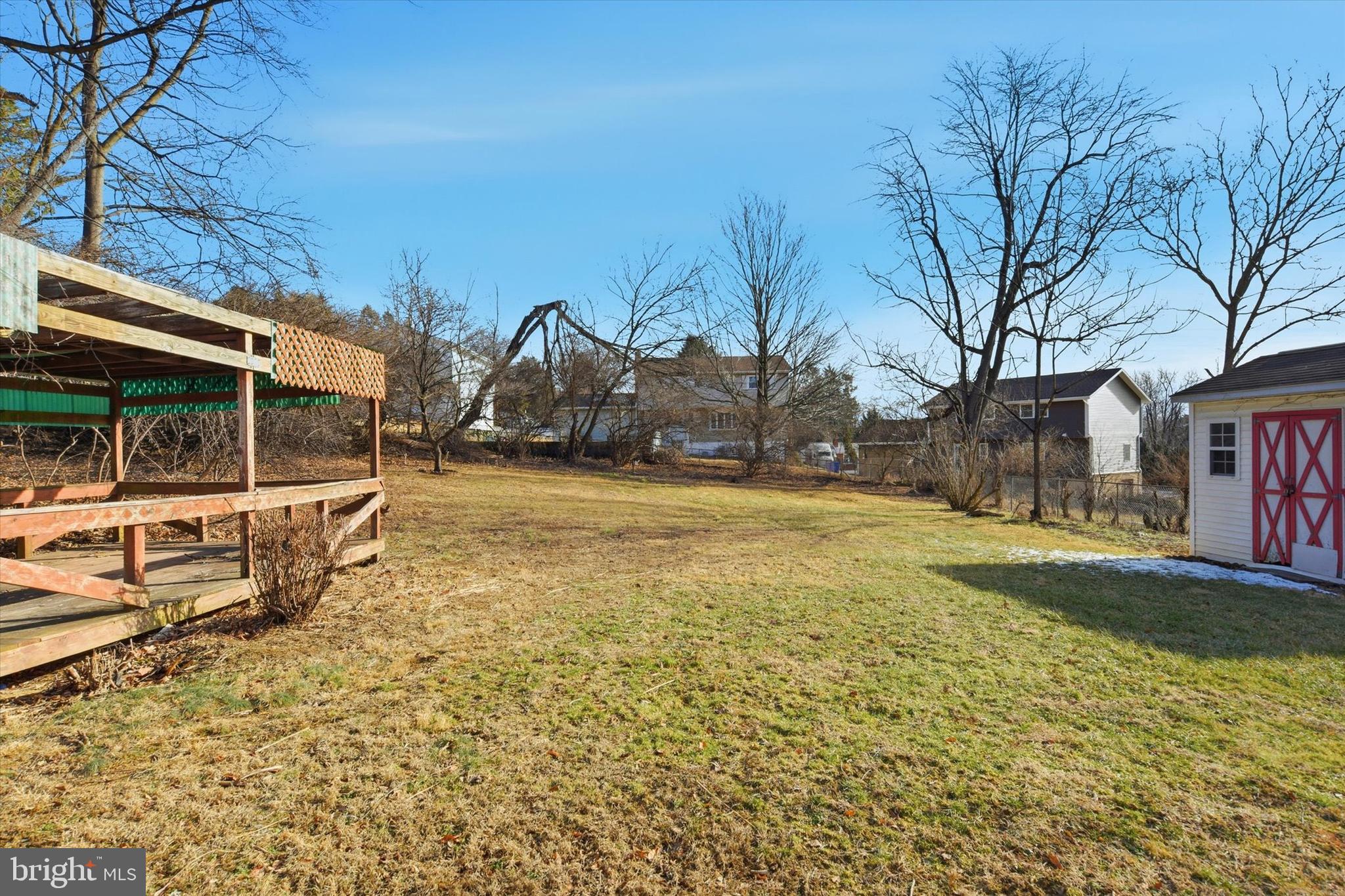 CHAMBERS HILL - Residential