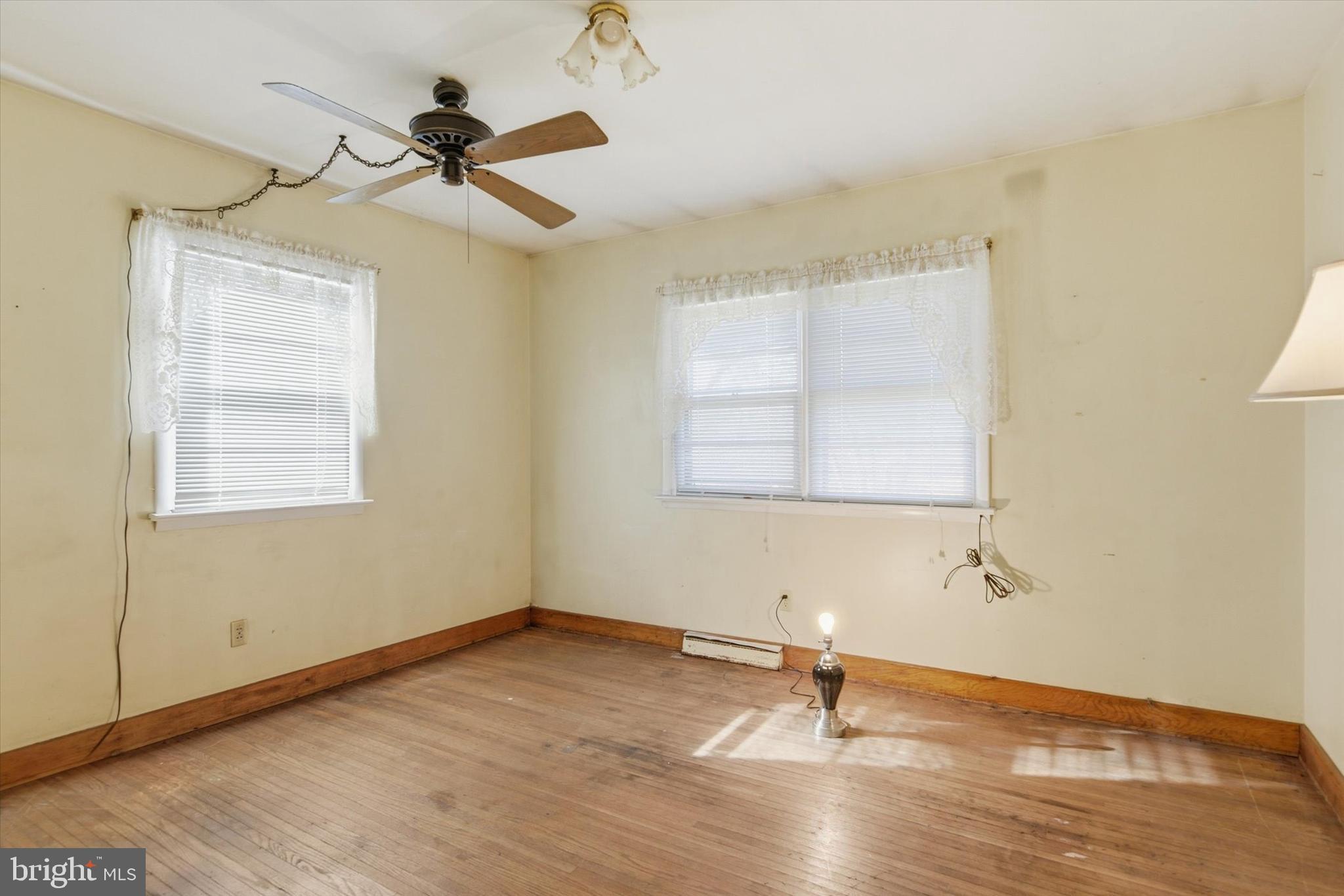 CHAMBERS HILL - Residential