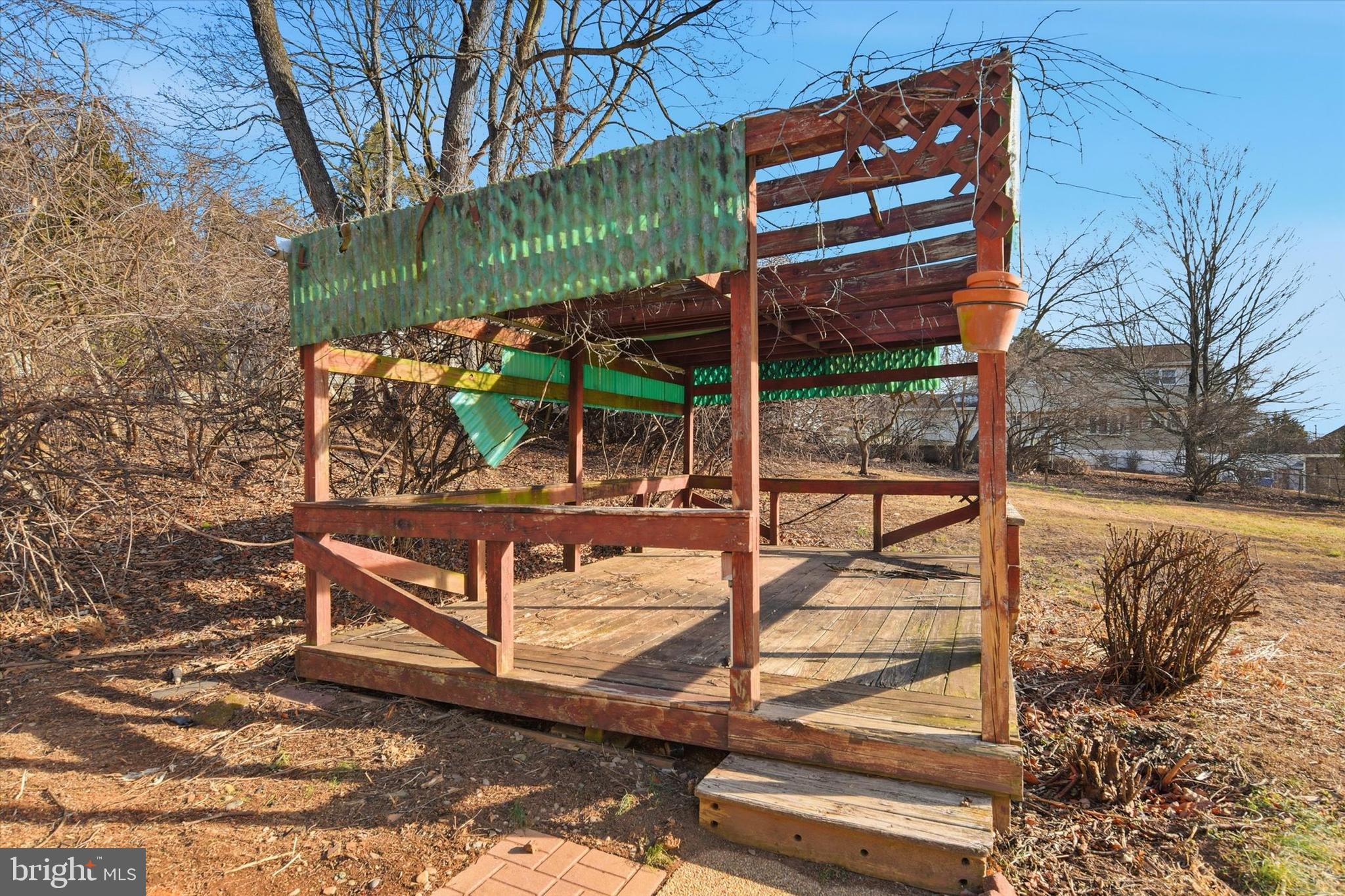 CHAMBERS HILL - Residential