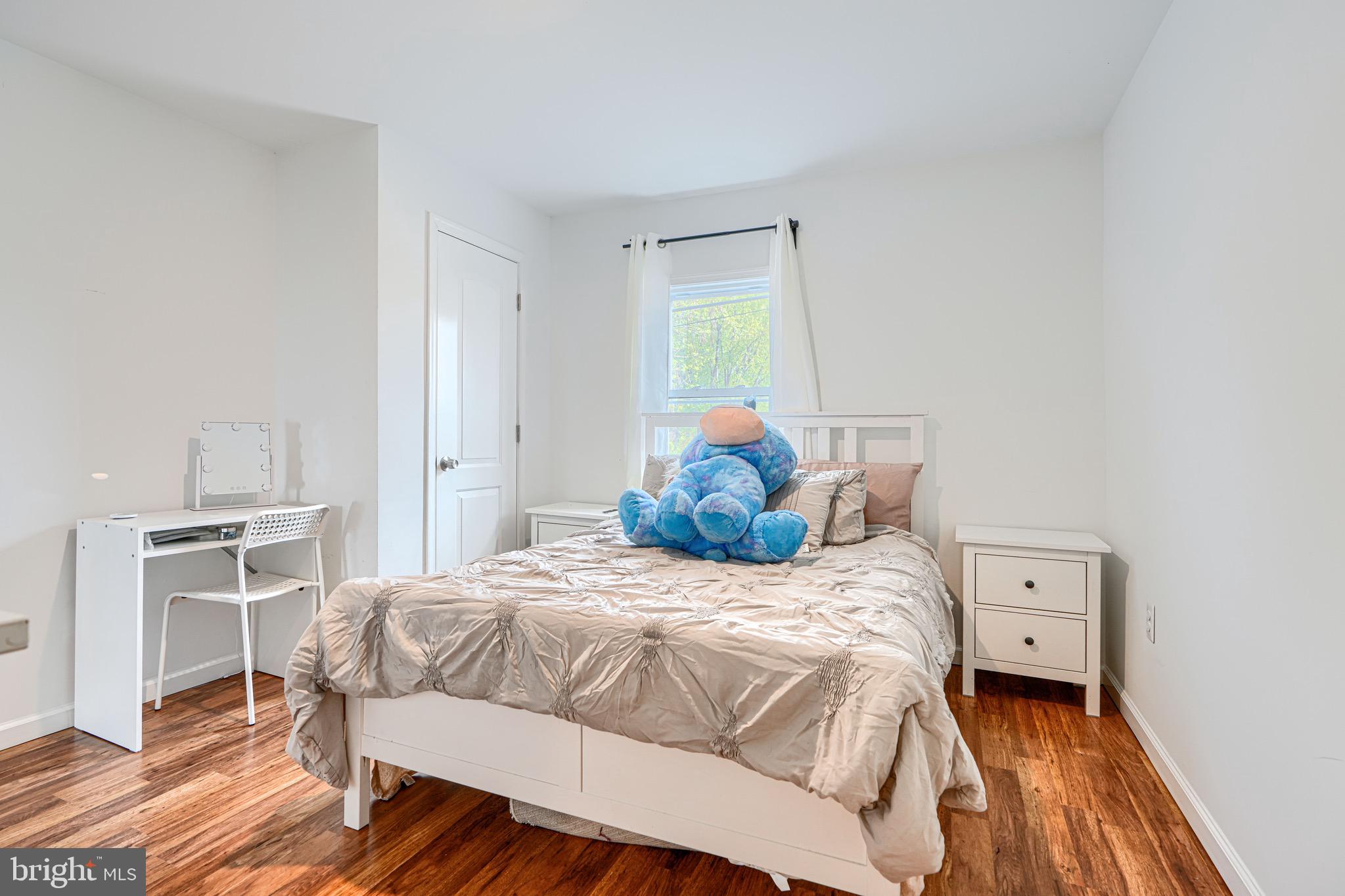 EDGEMERE/SPARROWS POINT - Residential