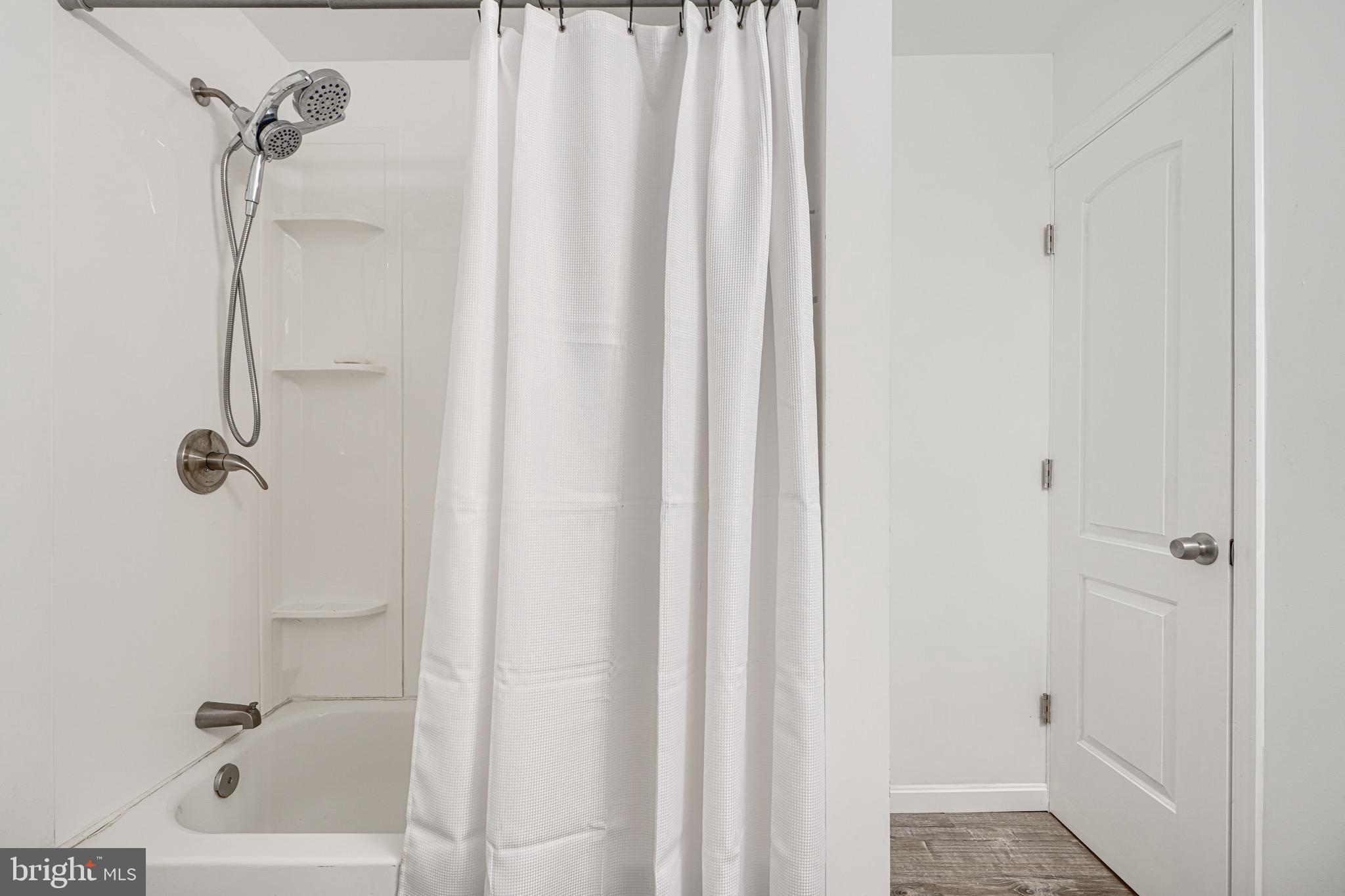 EDGEMERE/SPARROWS POINT - Residential