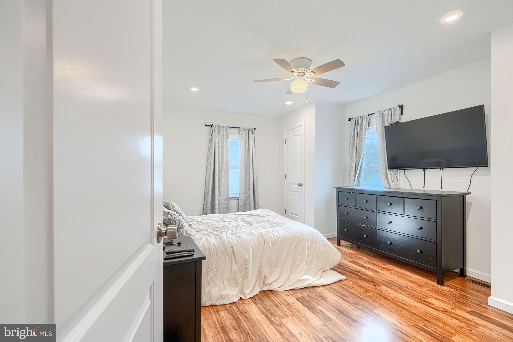 EDGEMERE/SPARROWS POINT - Residential