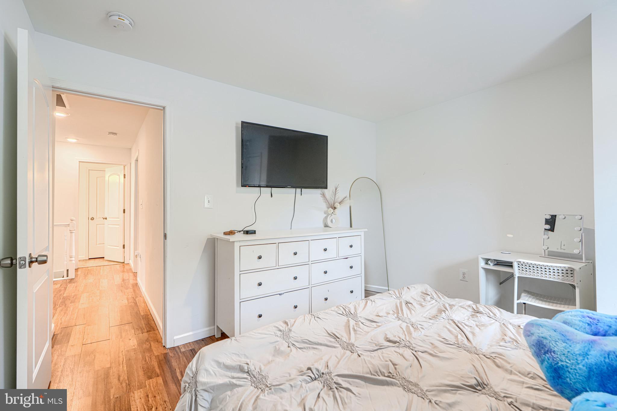 EDGEMERE/SPARROWS POINT - Residential