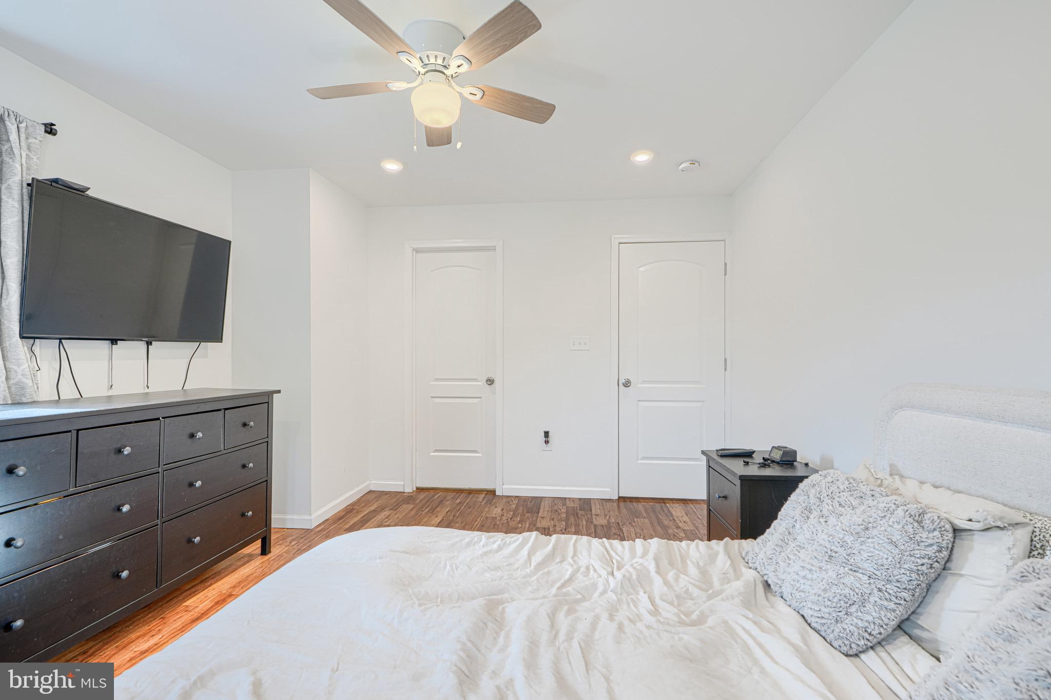 EDGEMERE/SPARROWS POINT - Residential