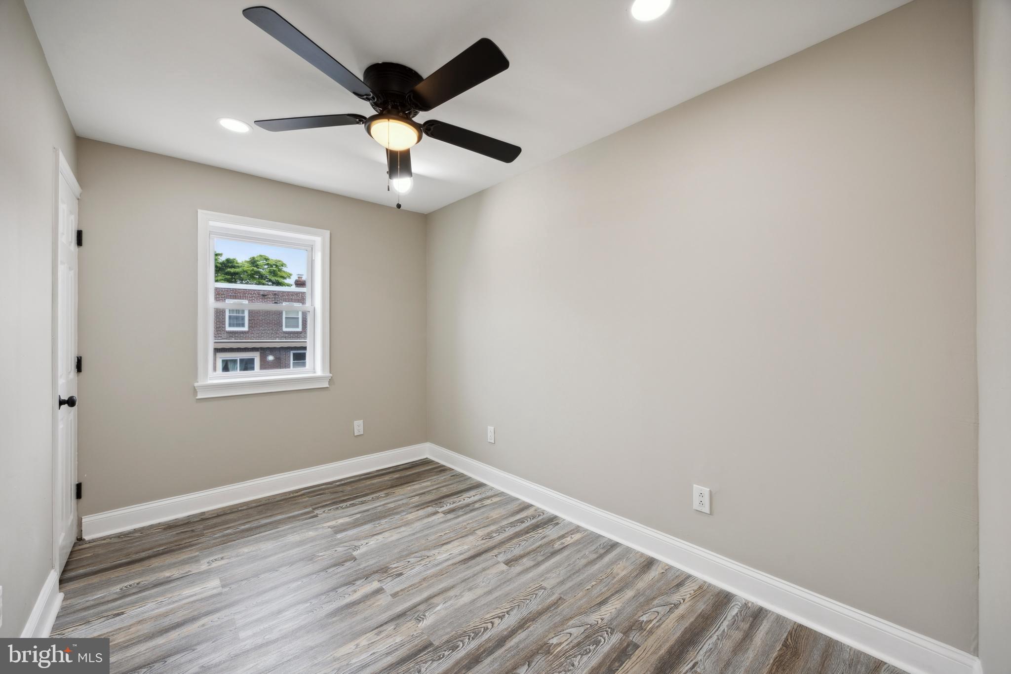 WEST OAK LANE - Residential