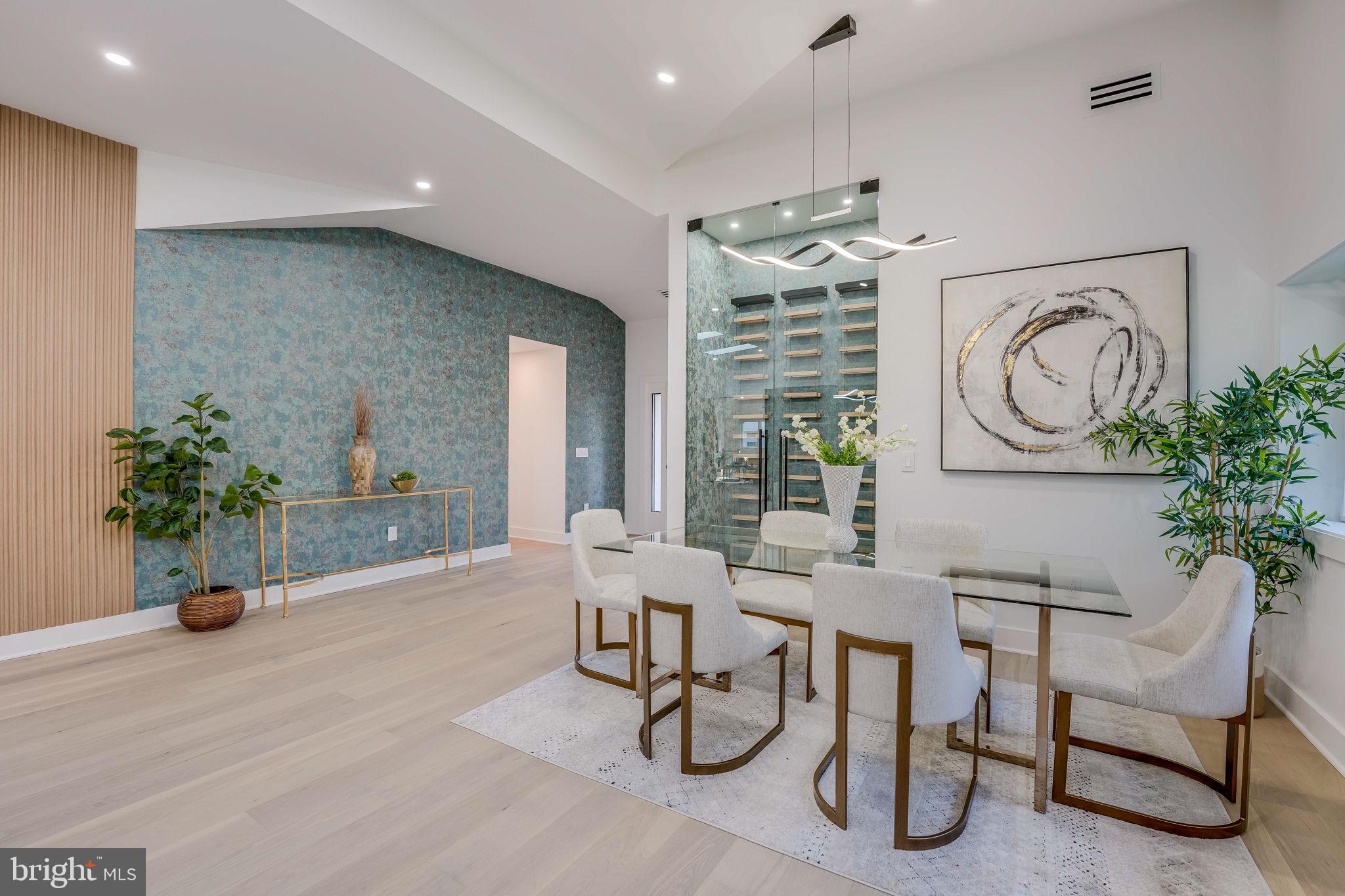 BUFFALO HILL - Residential