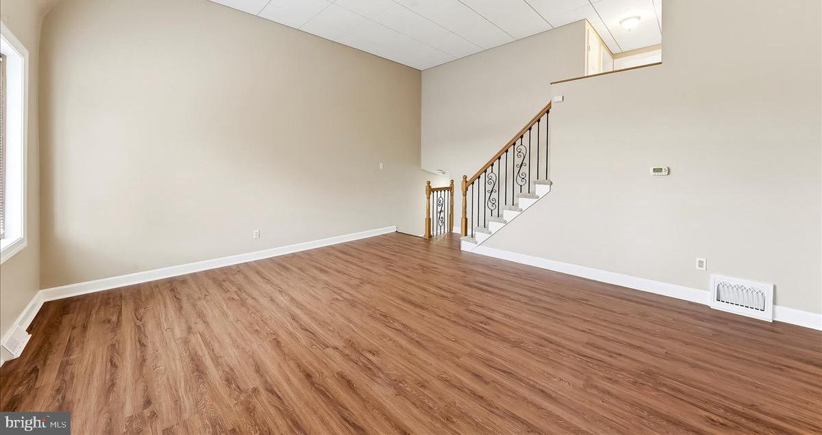 MARSHALL TERRACE - Residential