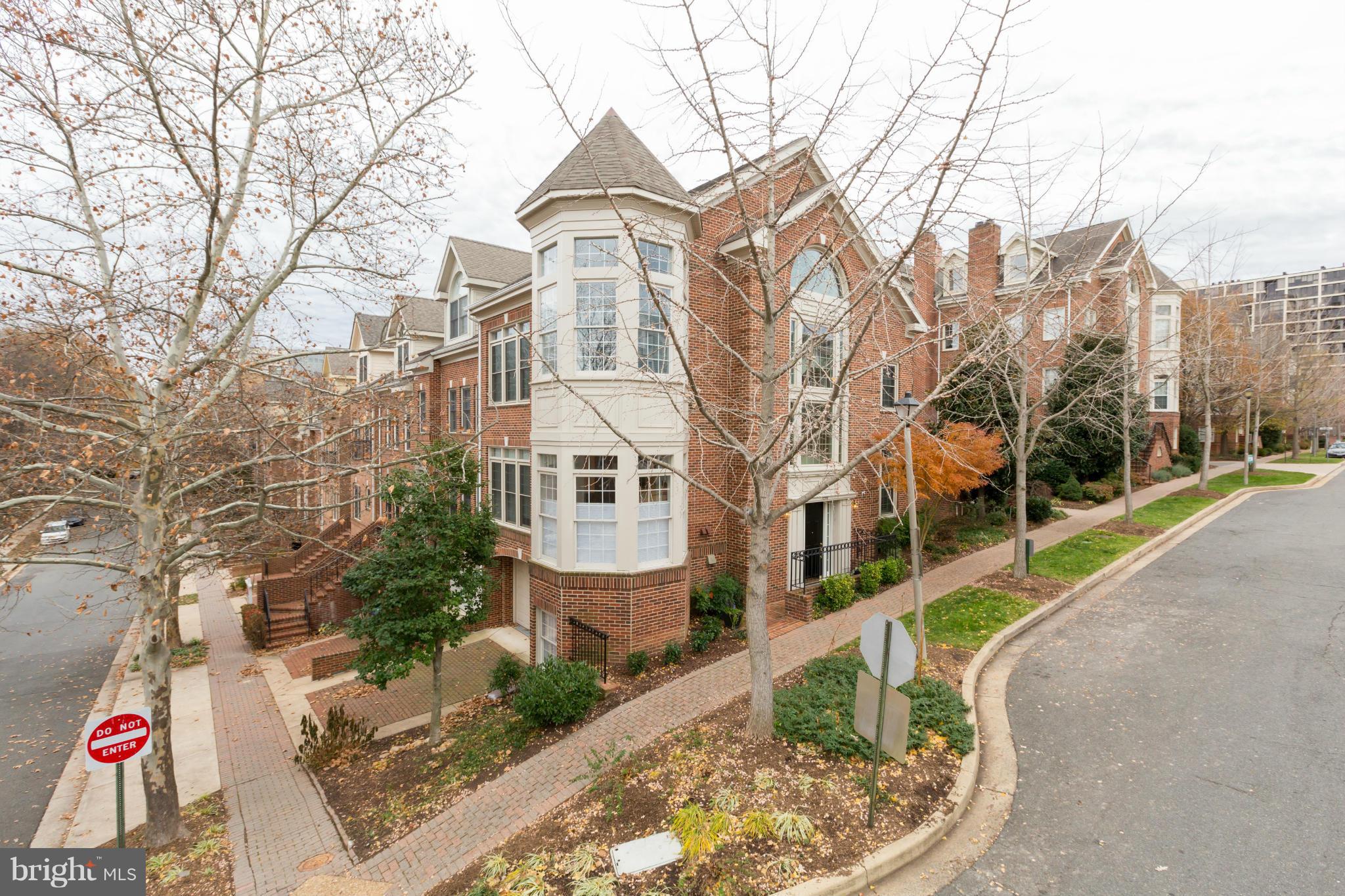 HIGHGATE - Residential