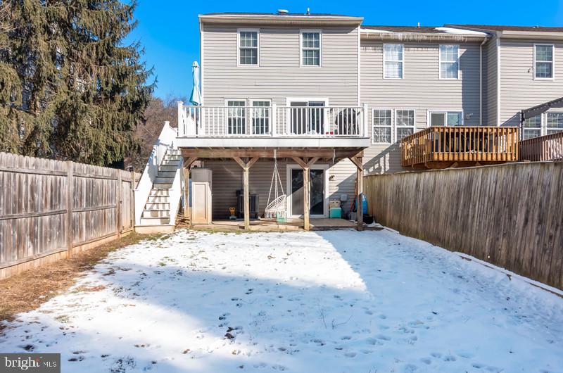 CONSTANT FRIENDSHIP - Residential