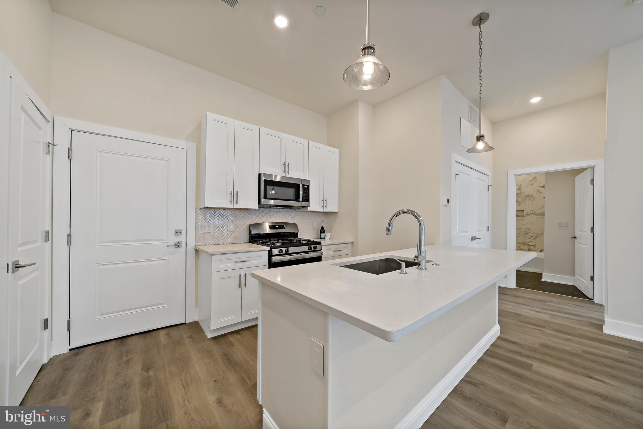 NORTHERN LIBERTIES - Residential Lease