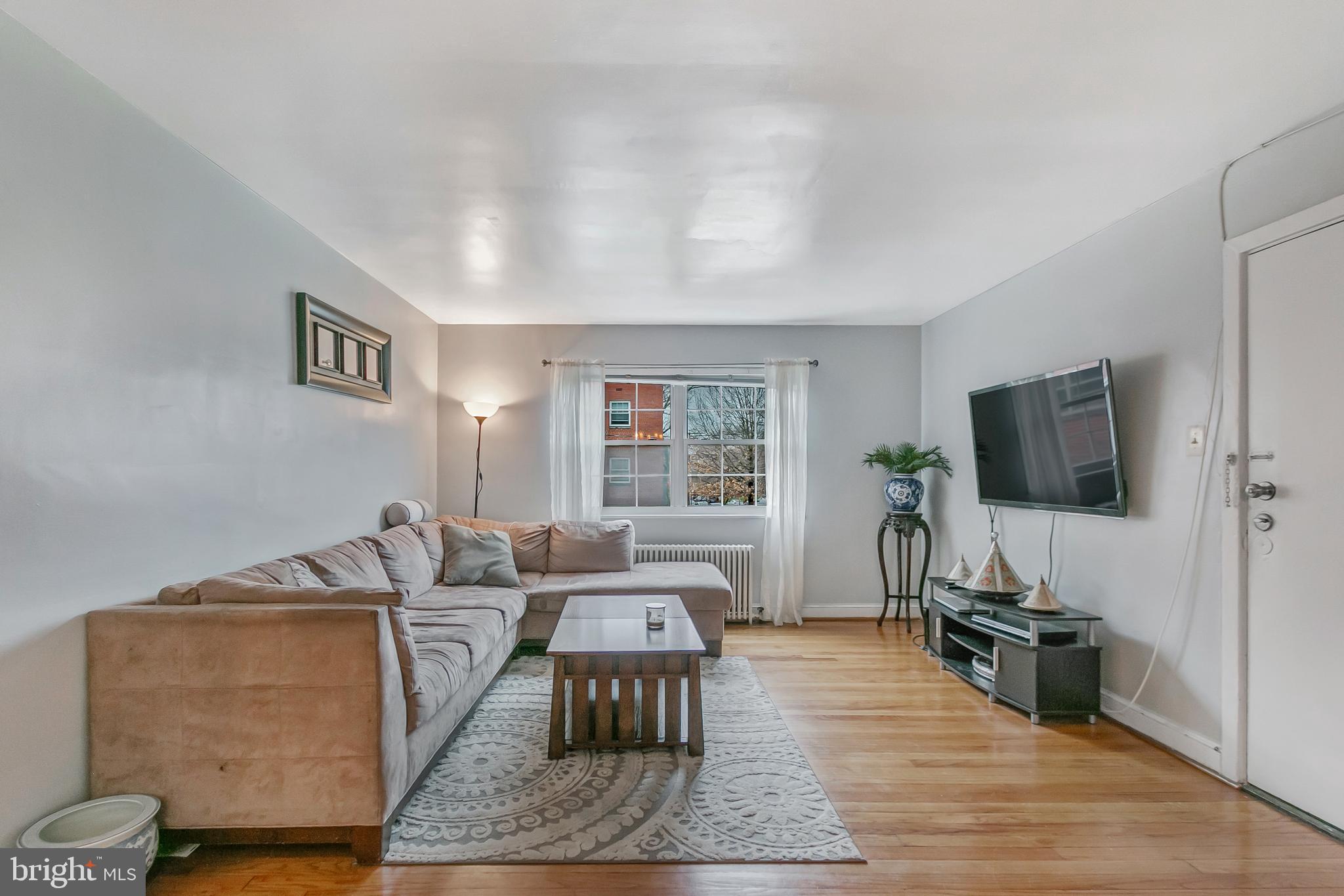 ARLINGTON HEIGHTS - Residential