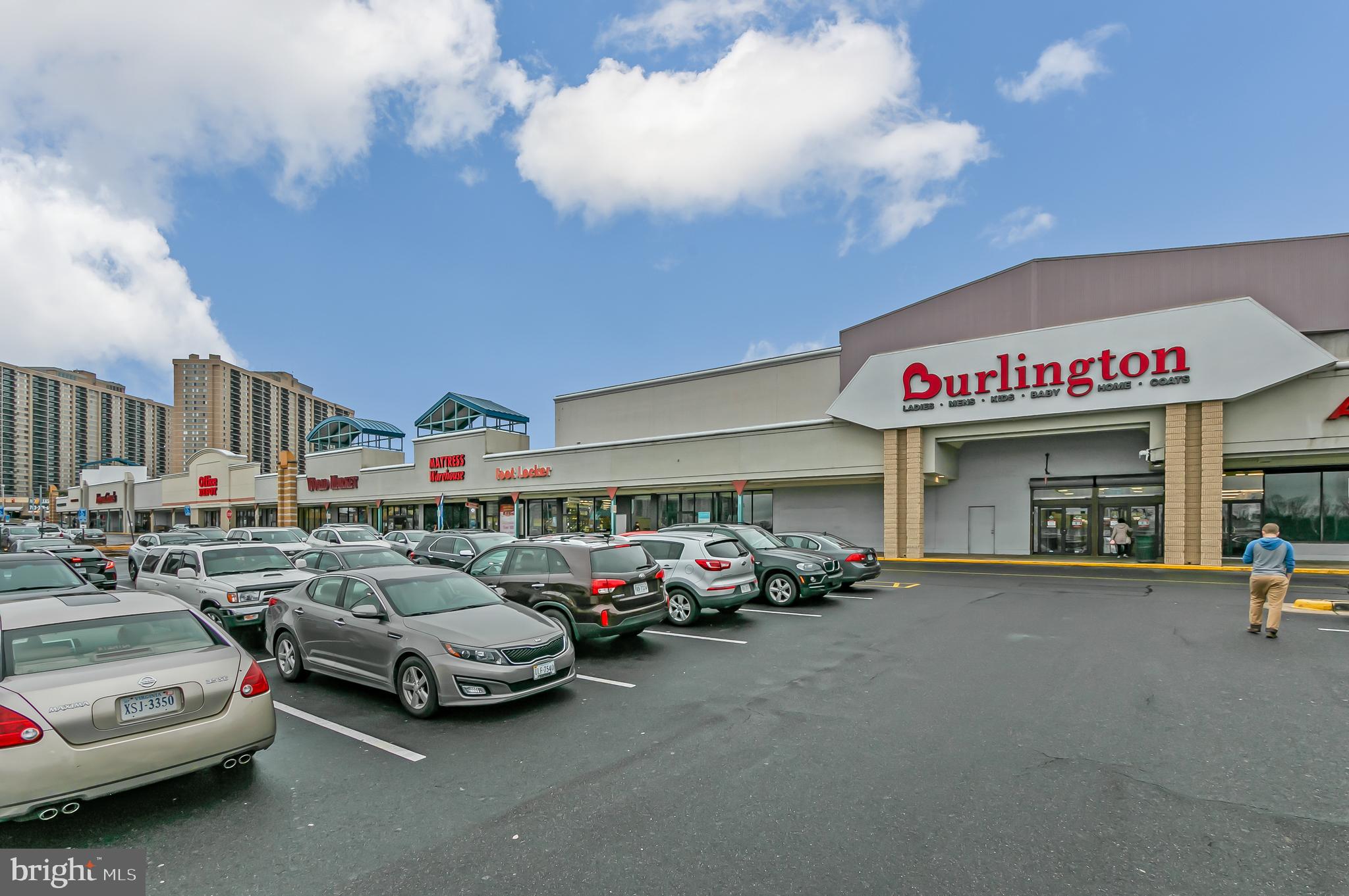 ARLINGTON HEIGHTS - Residential