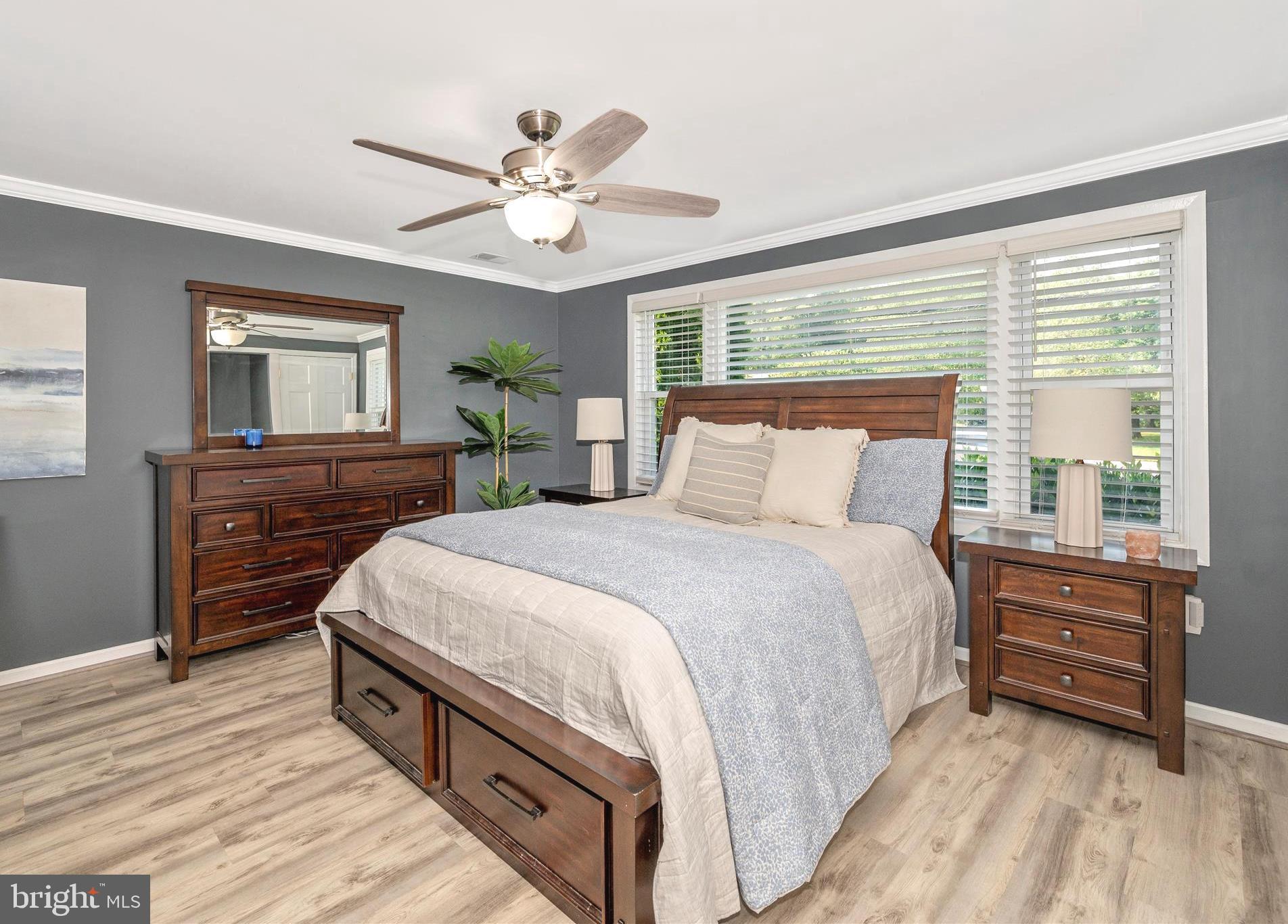 BEL PRE WOODS - Residential