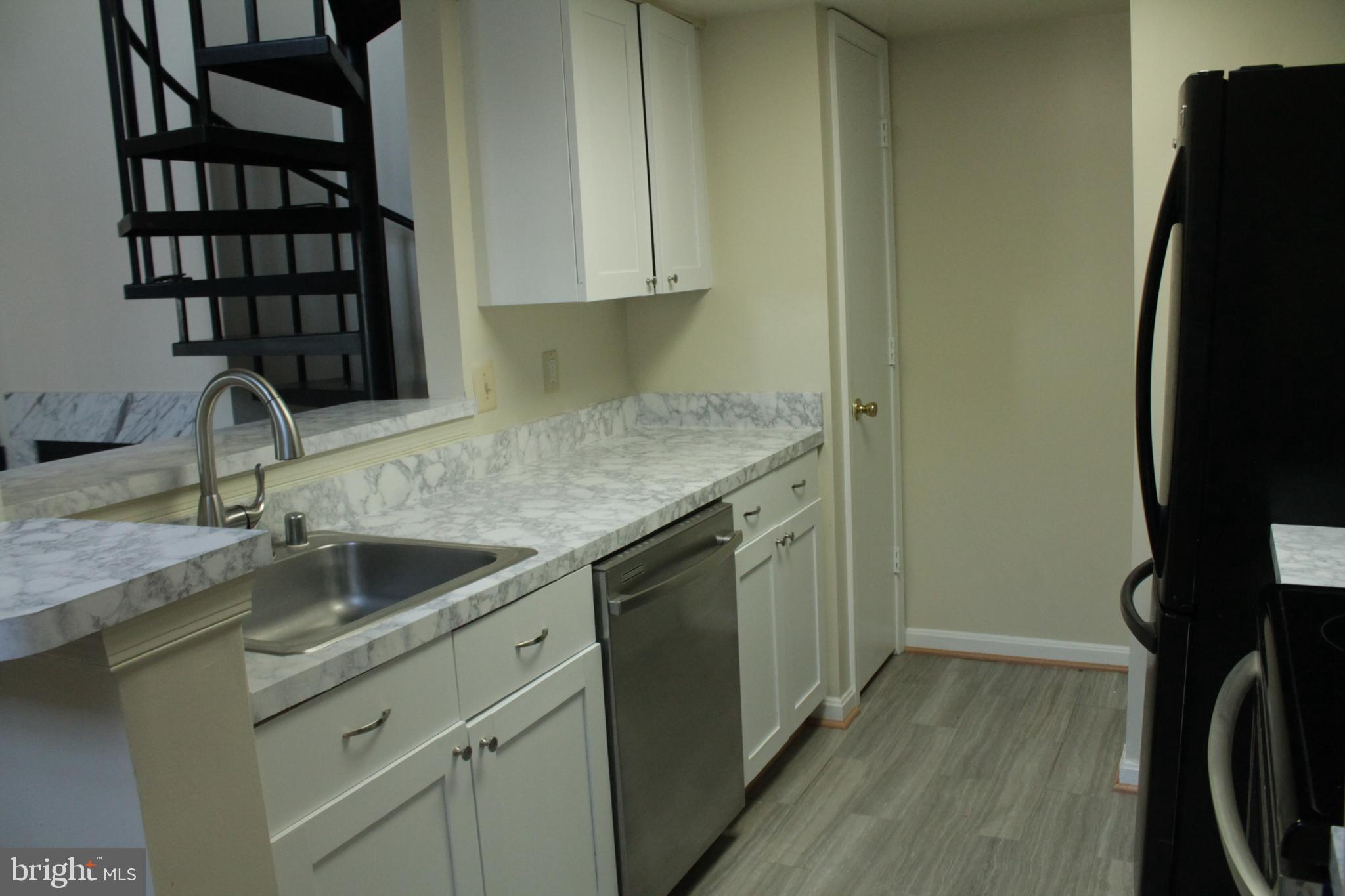 THE VISTAS - Residential