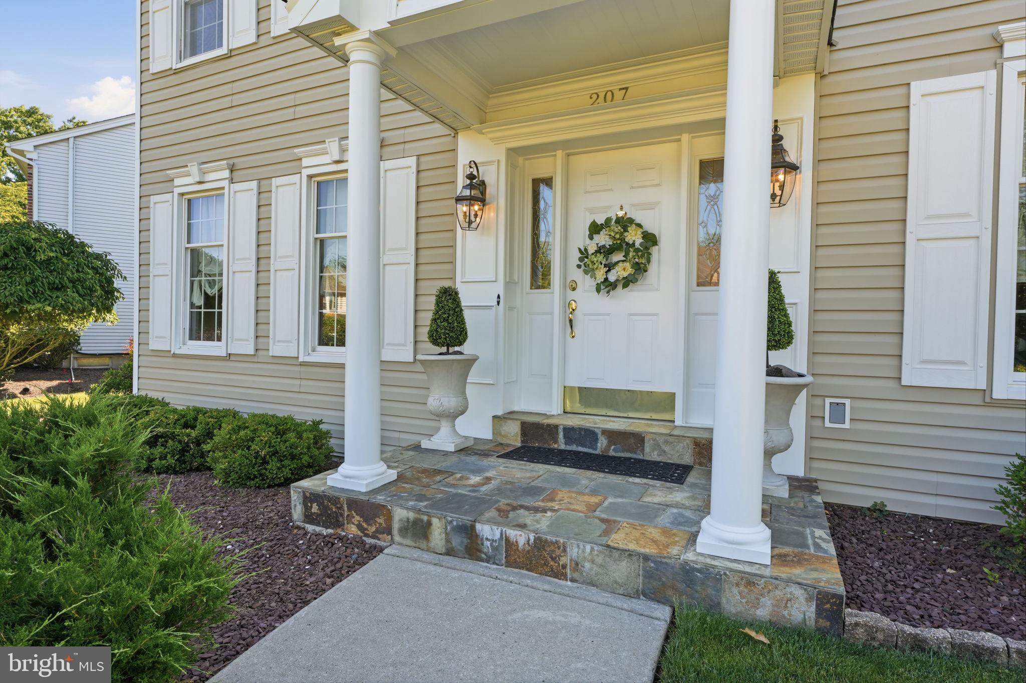 207 FORREST DRIVE