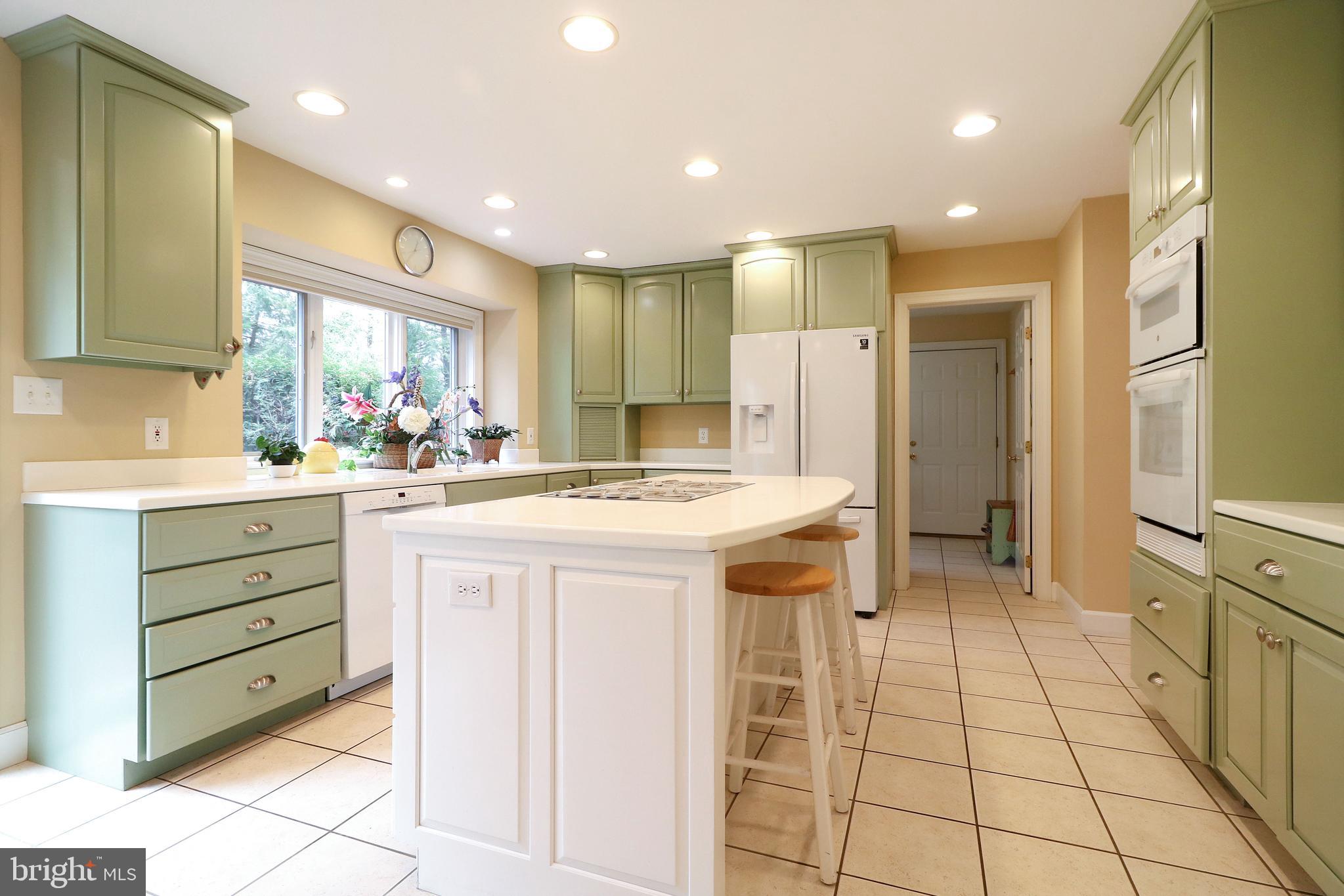 STATE COLLEGE BORO - Residential