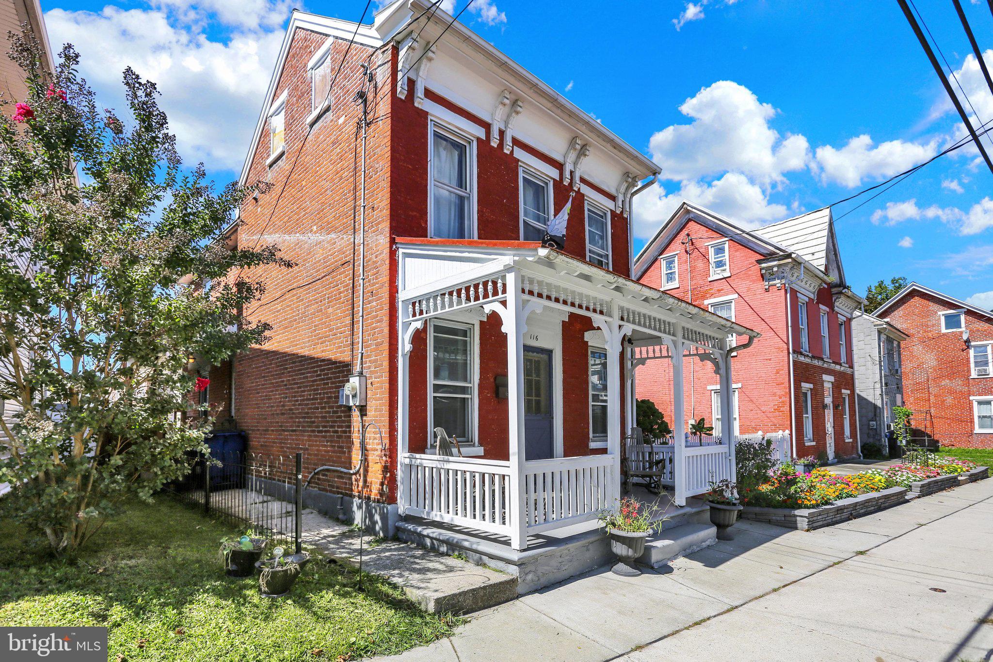 116 N FRANKLIN STREET