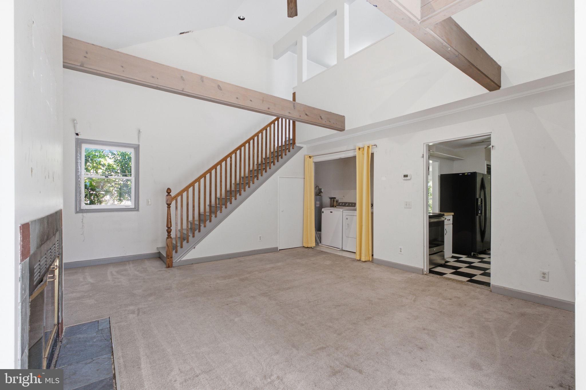 214 MADISON AVENUE