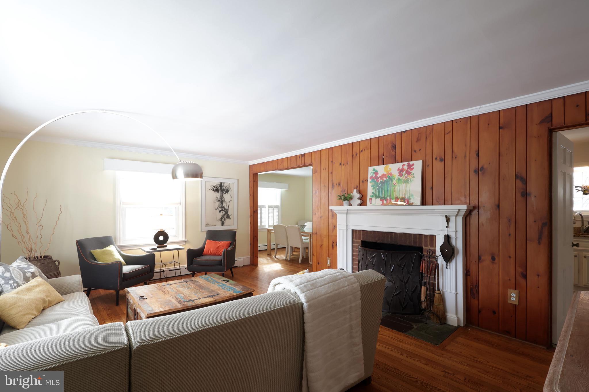 HOLMES-FOSTER - Residential